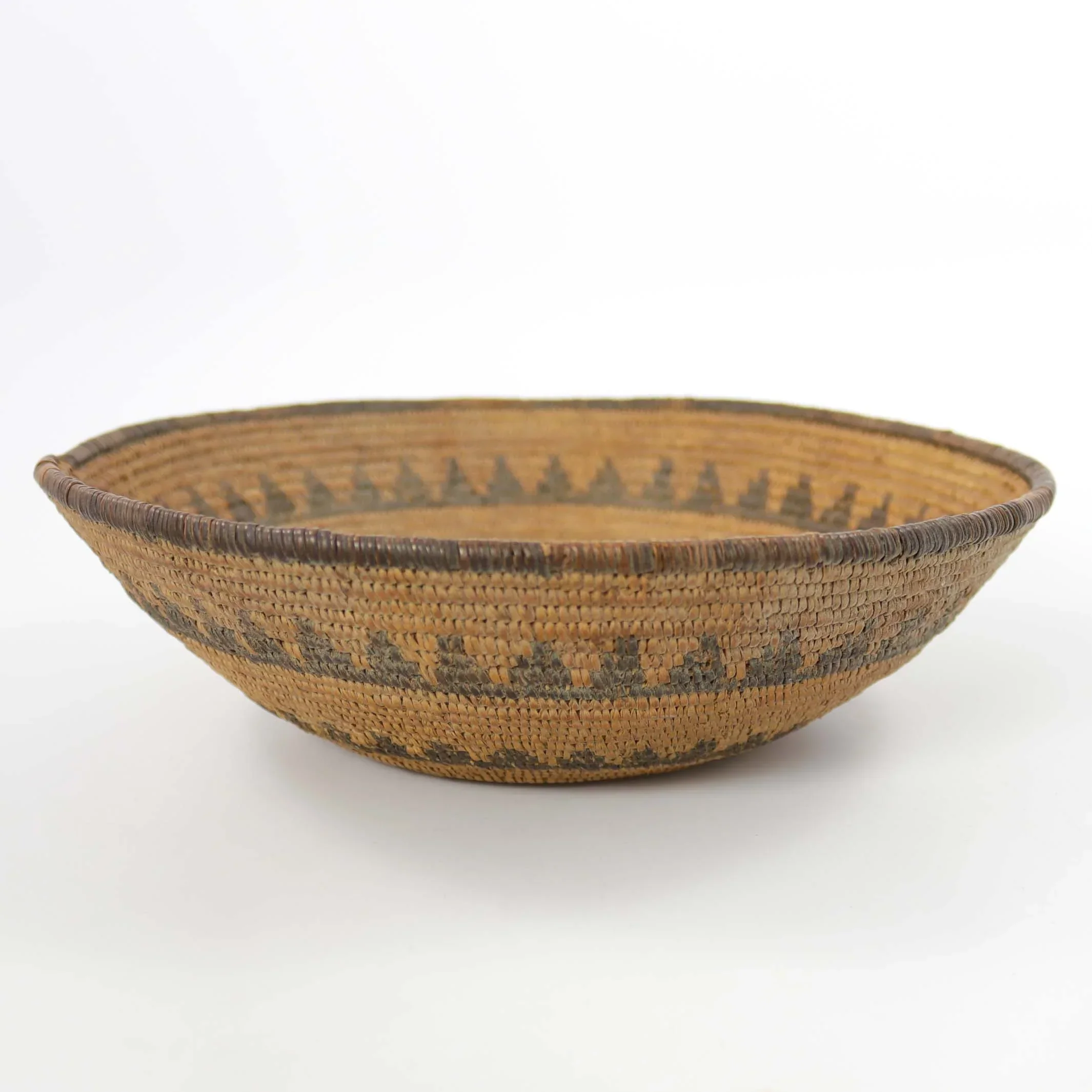 1920s Chemehuevi Basket - Image 4