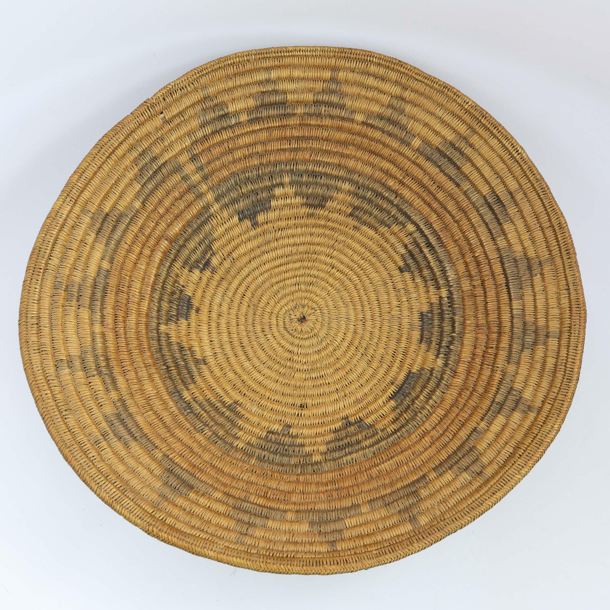 1940s Navajo Ceremonial Basket - Image 2