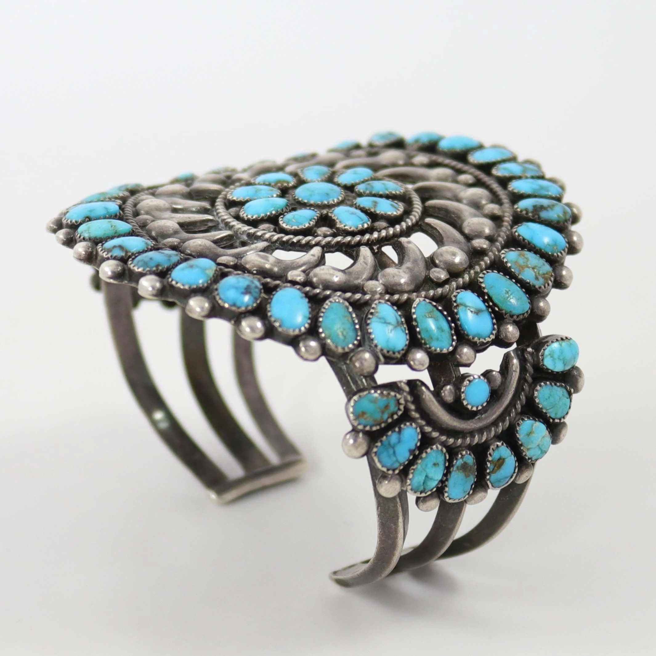1940s Turquoise Cluster Cuff - Image 5