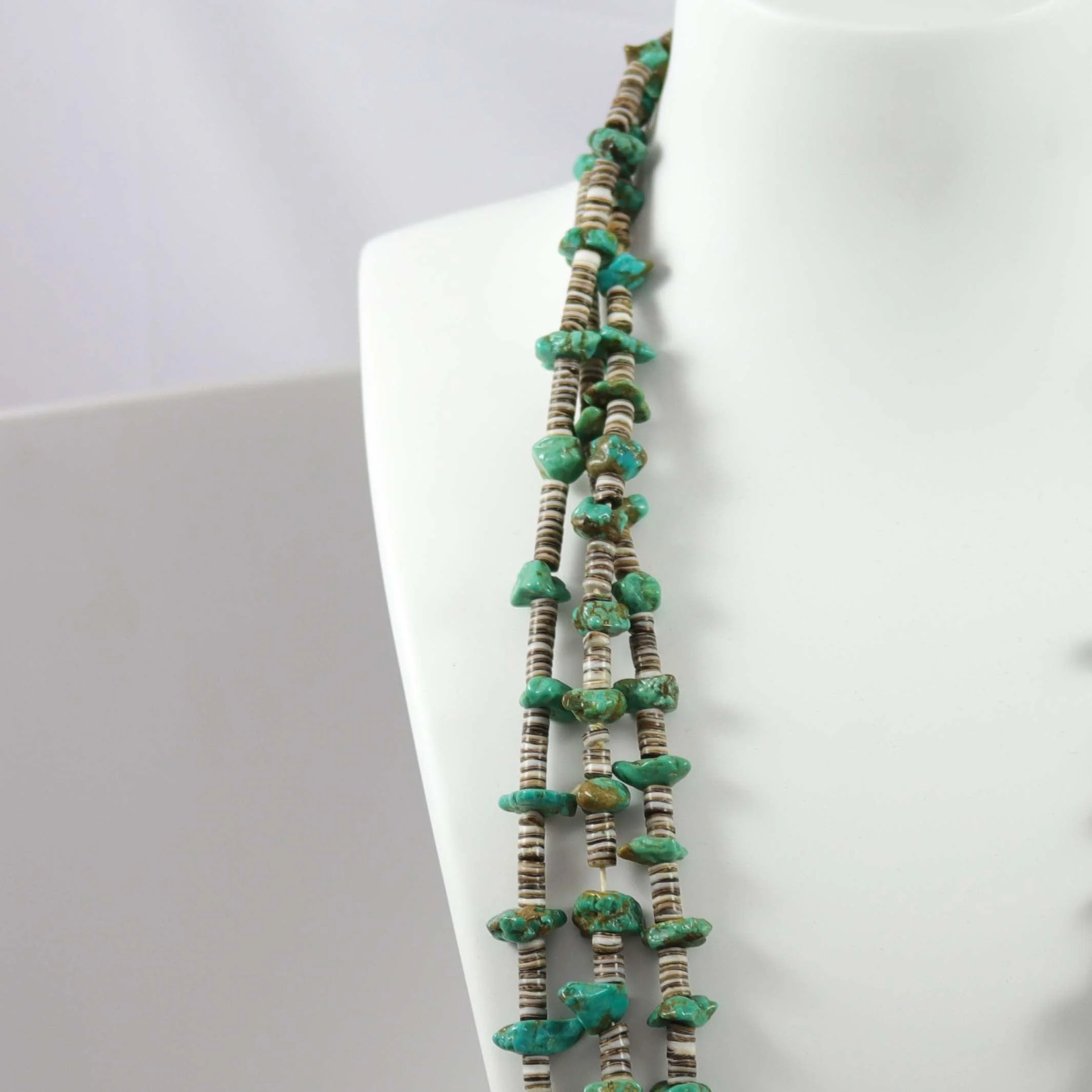 1940s Turquoise Necklace - Image 3