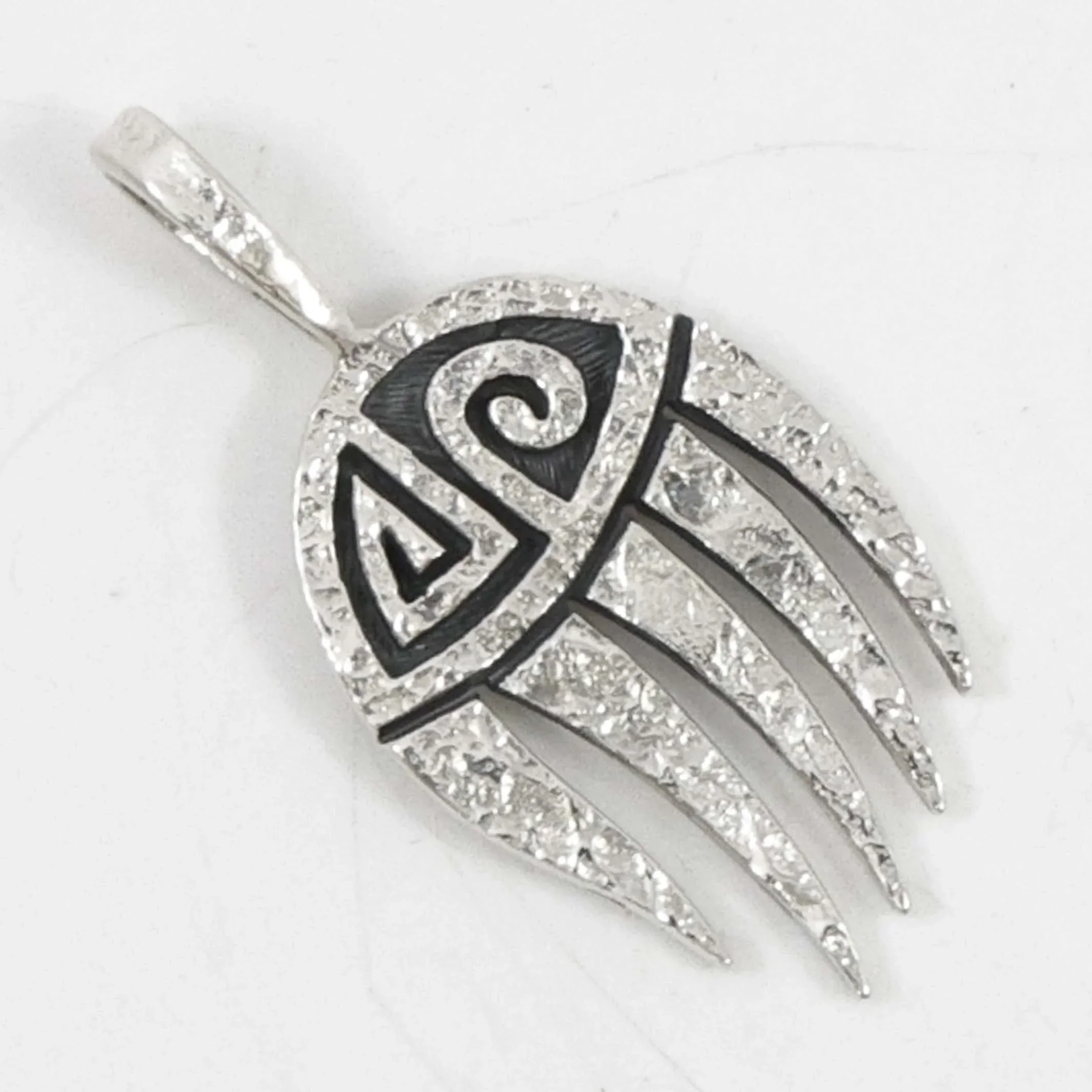 Badger Paw Pendant - Image 2