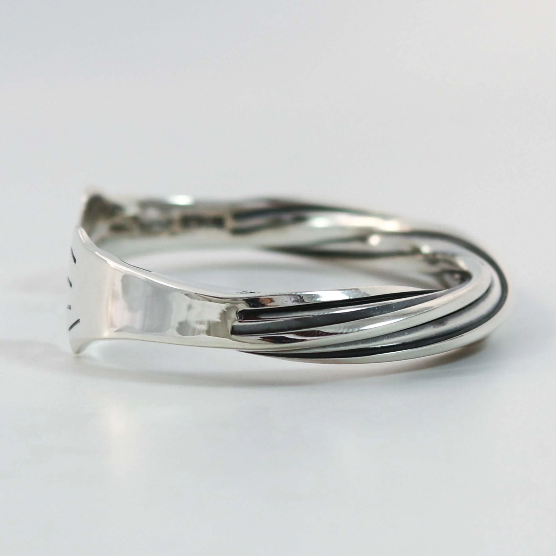 Beveled Twist Cuff - Image 5