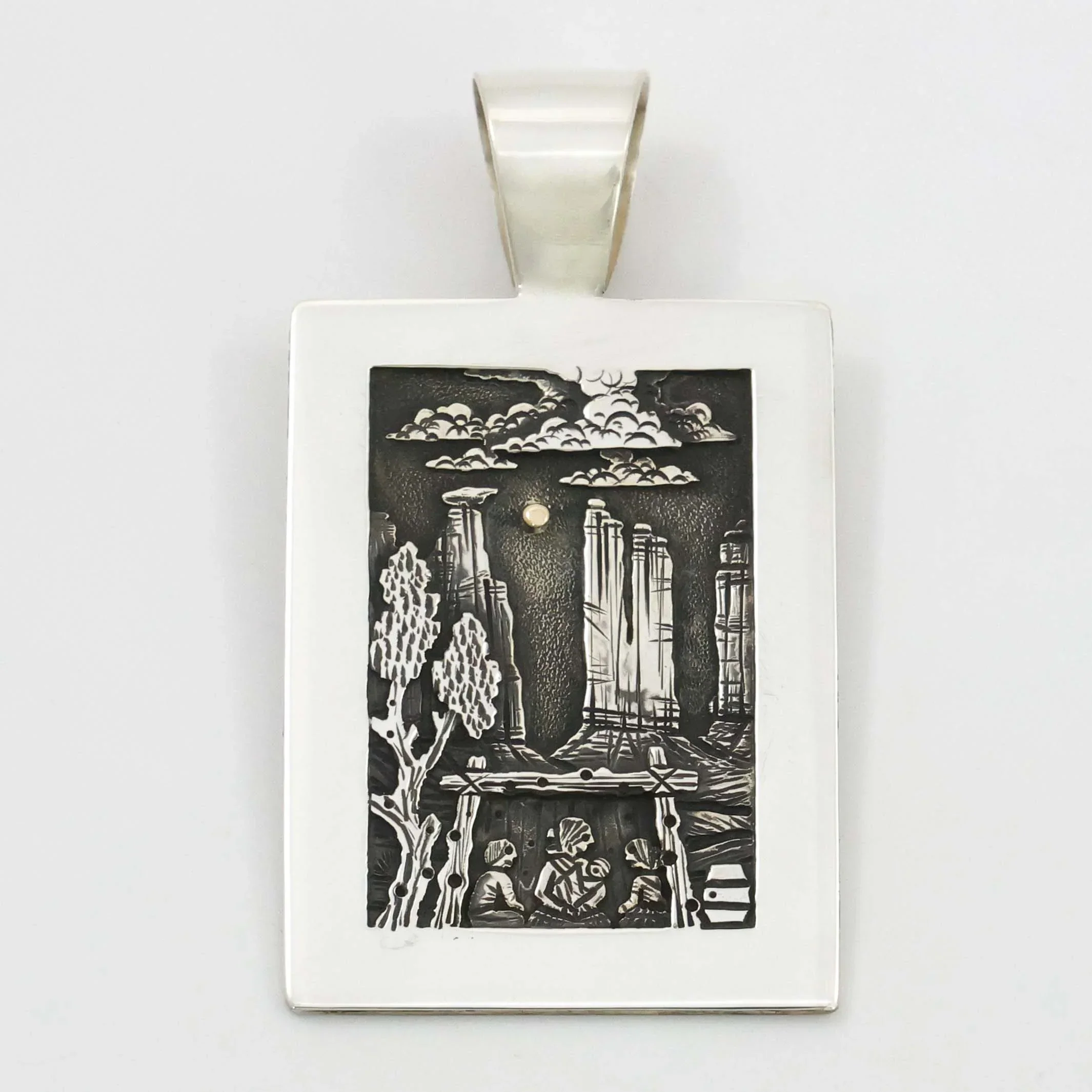 Canyon de Chelly Storyteller Pendant