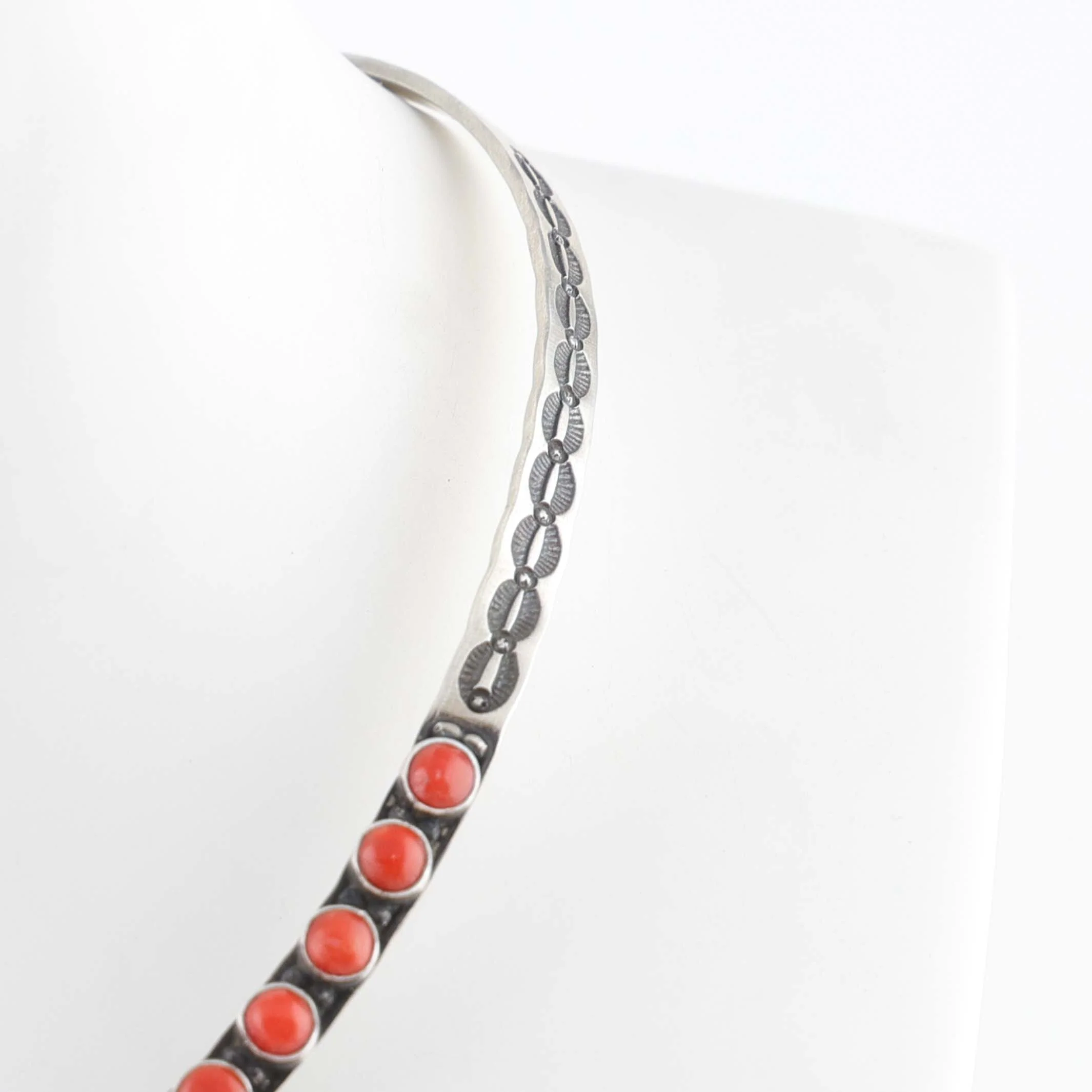 Coral Collar Necklace - Image 4