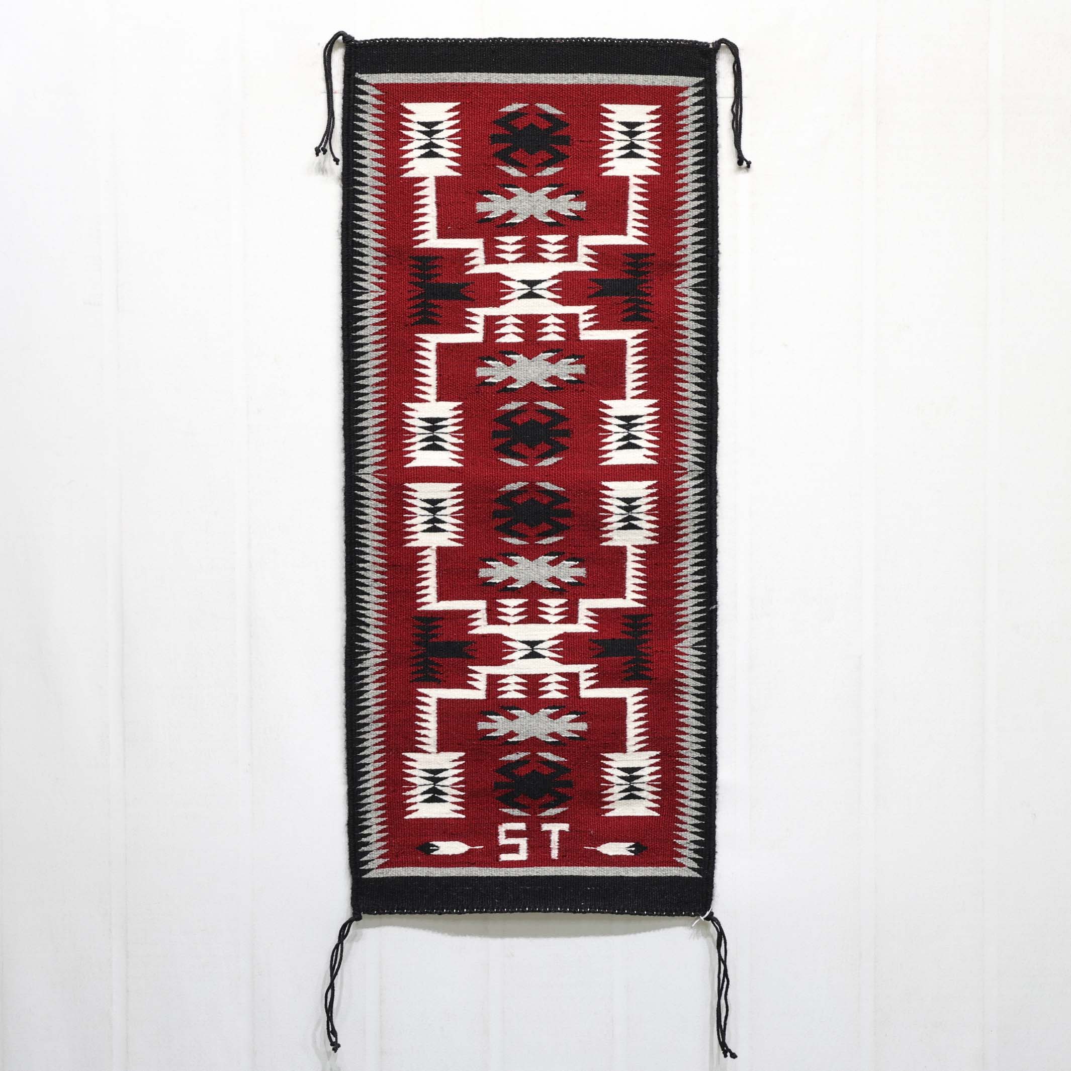 Double Storm Pattern Runner