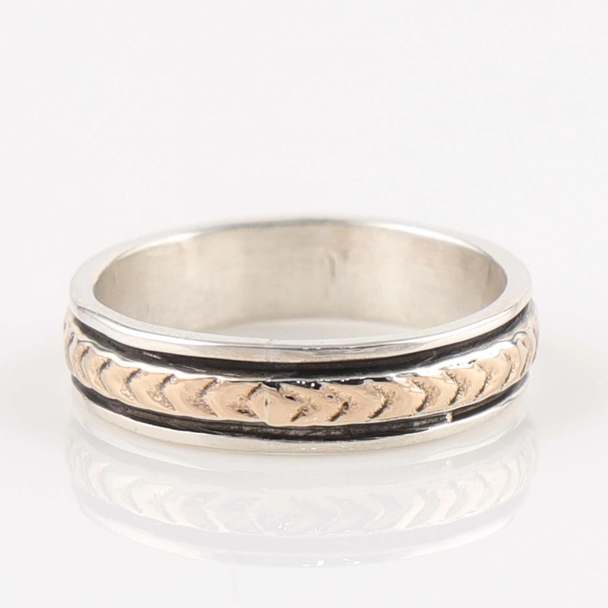 Gold on Silver Ring - Image 3