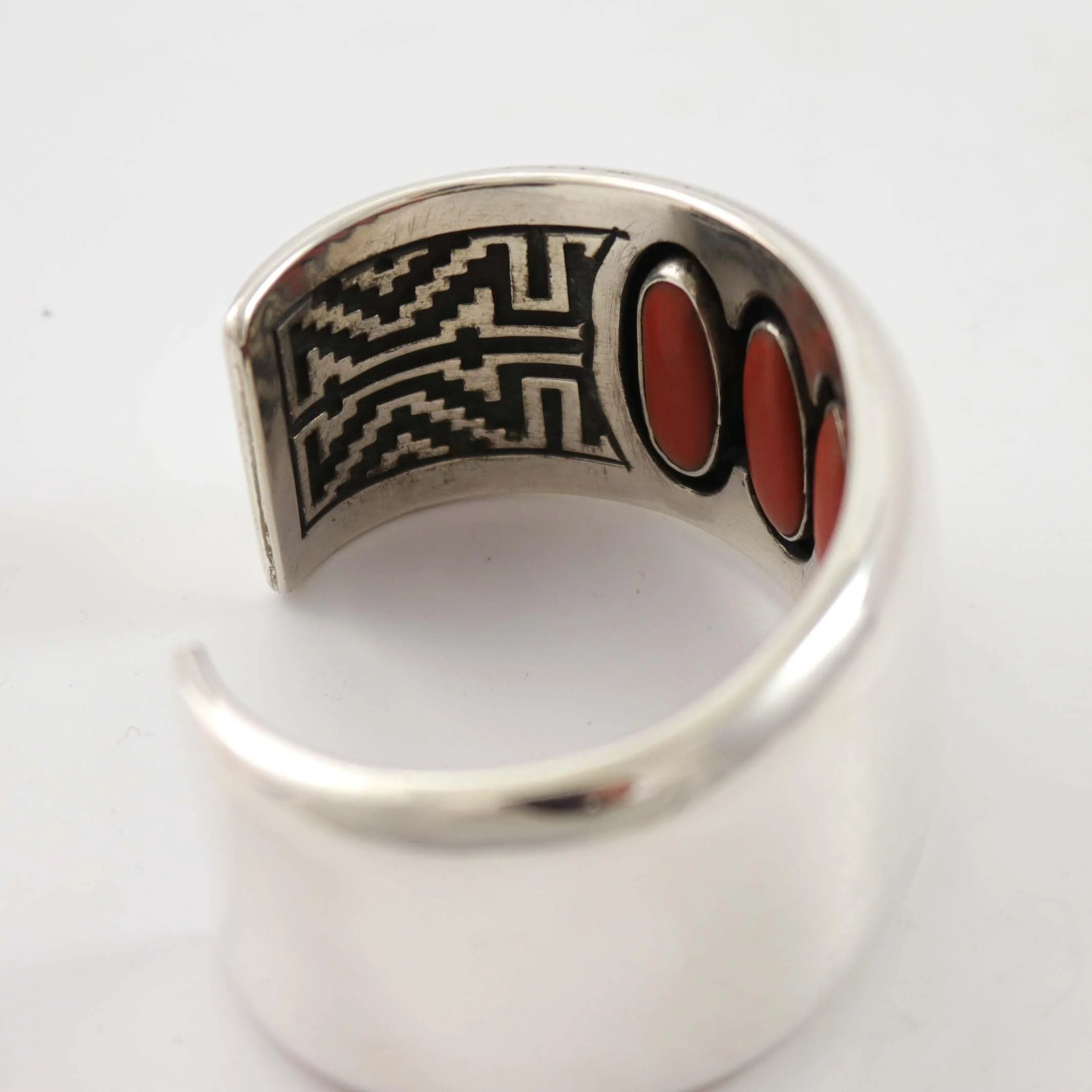 Hidden Coral Cuff - Image 7