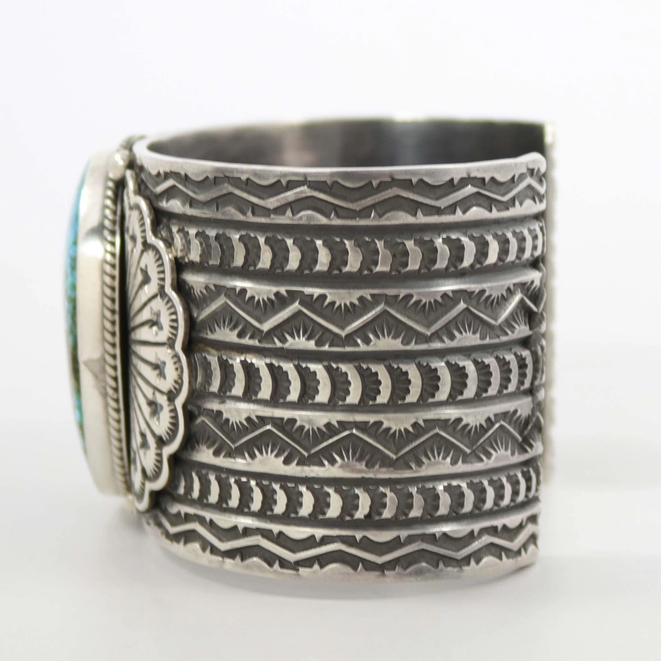 Kingman Turquoise Cuff - Image 4