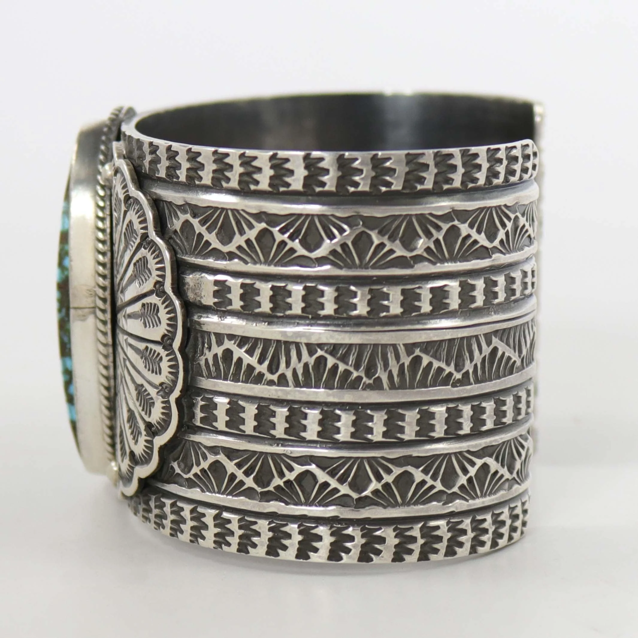 Kingman Turquoise Cuff - Image 4