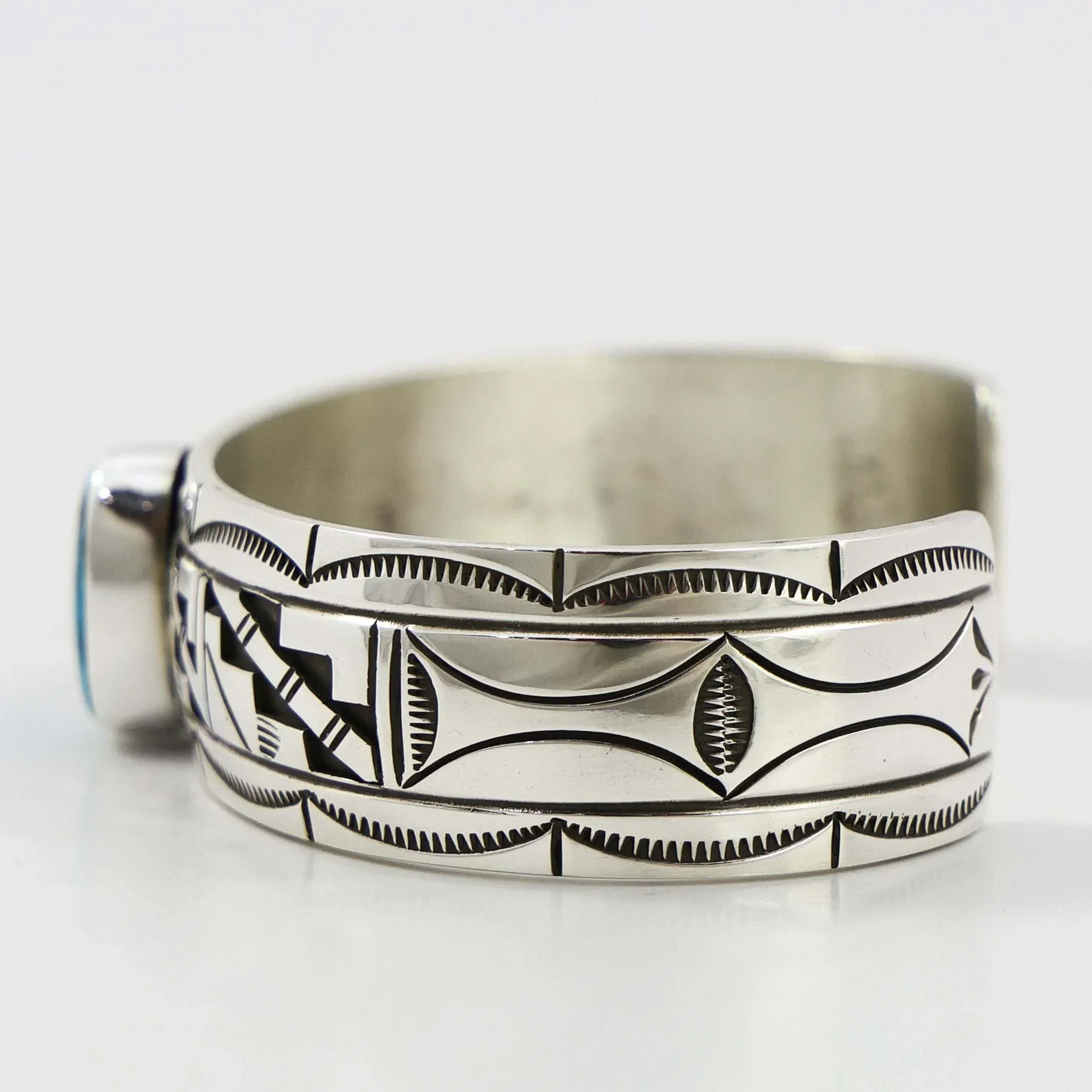 Kingman Turquoise Cuff - Image 4