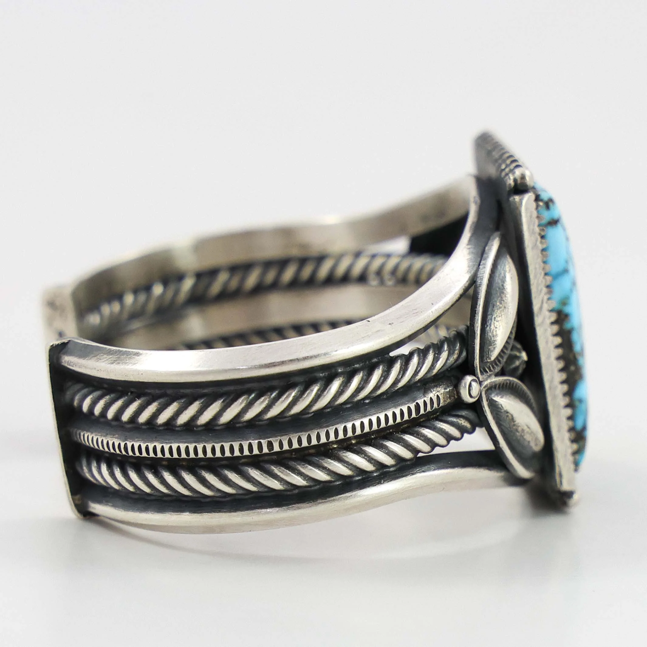 Kingman Turquoise Cuff - Image 4