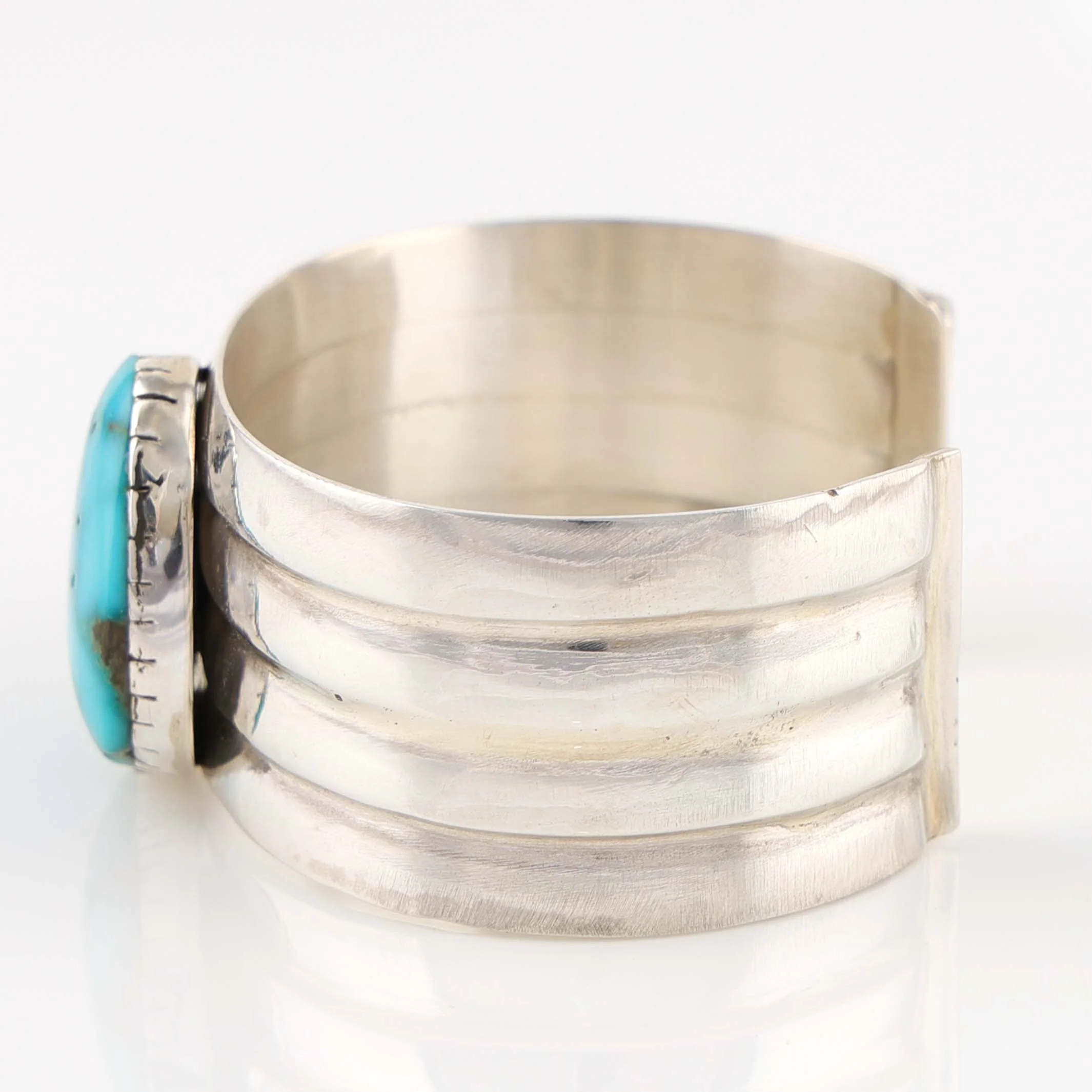Kingman Turquoise Cuff - Image 2