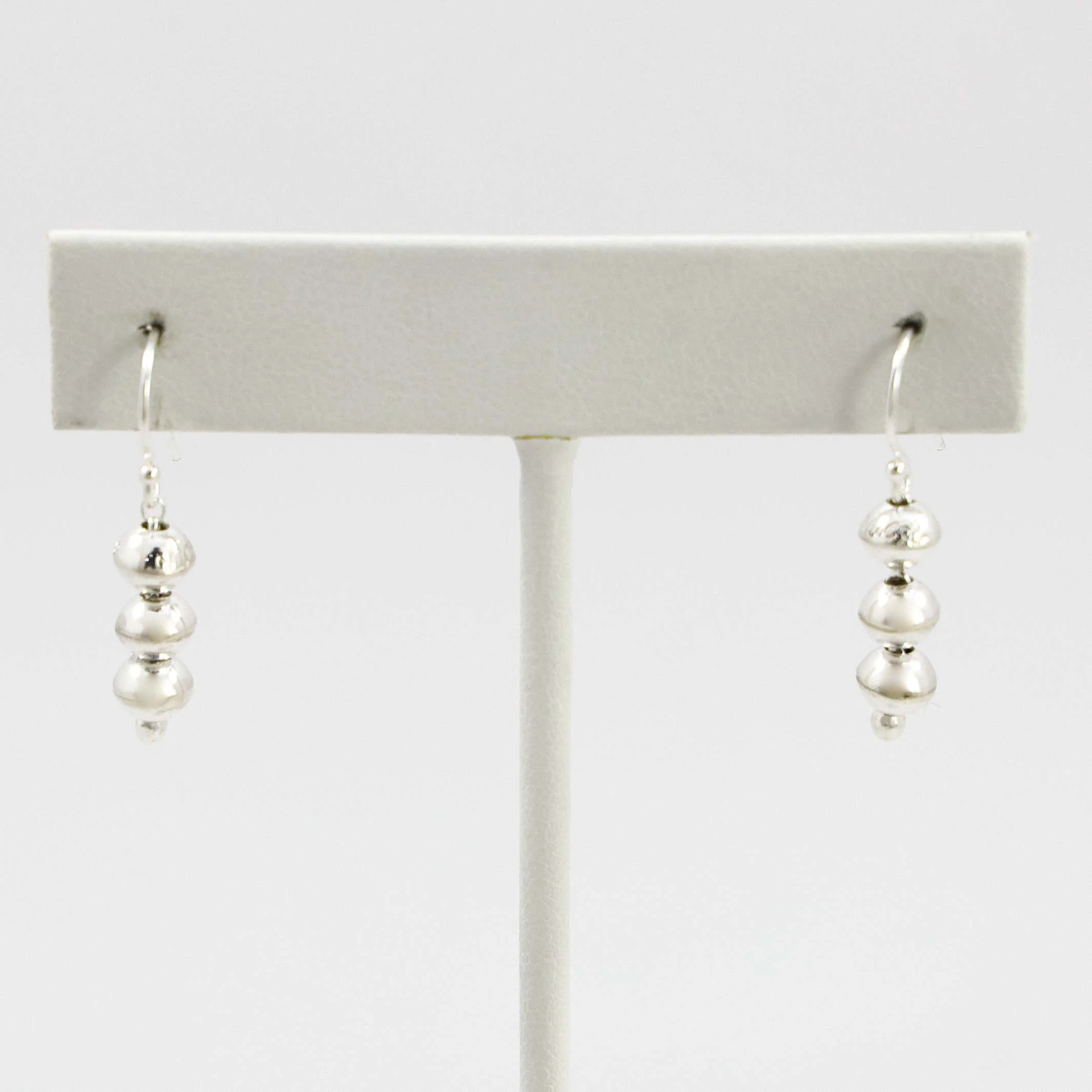 Navajo Pearl Earrings