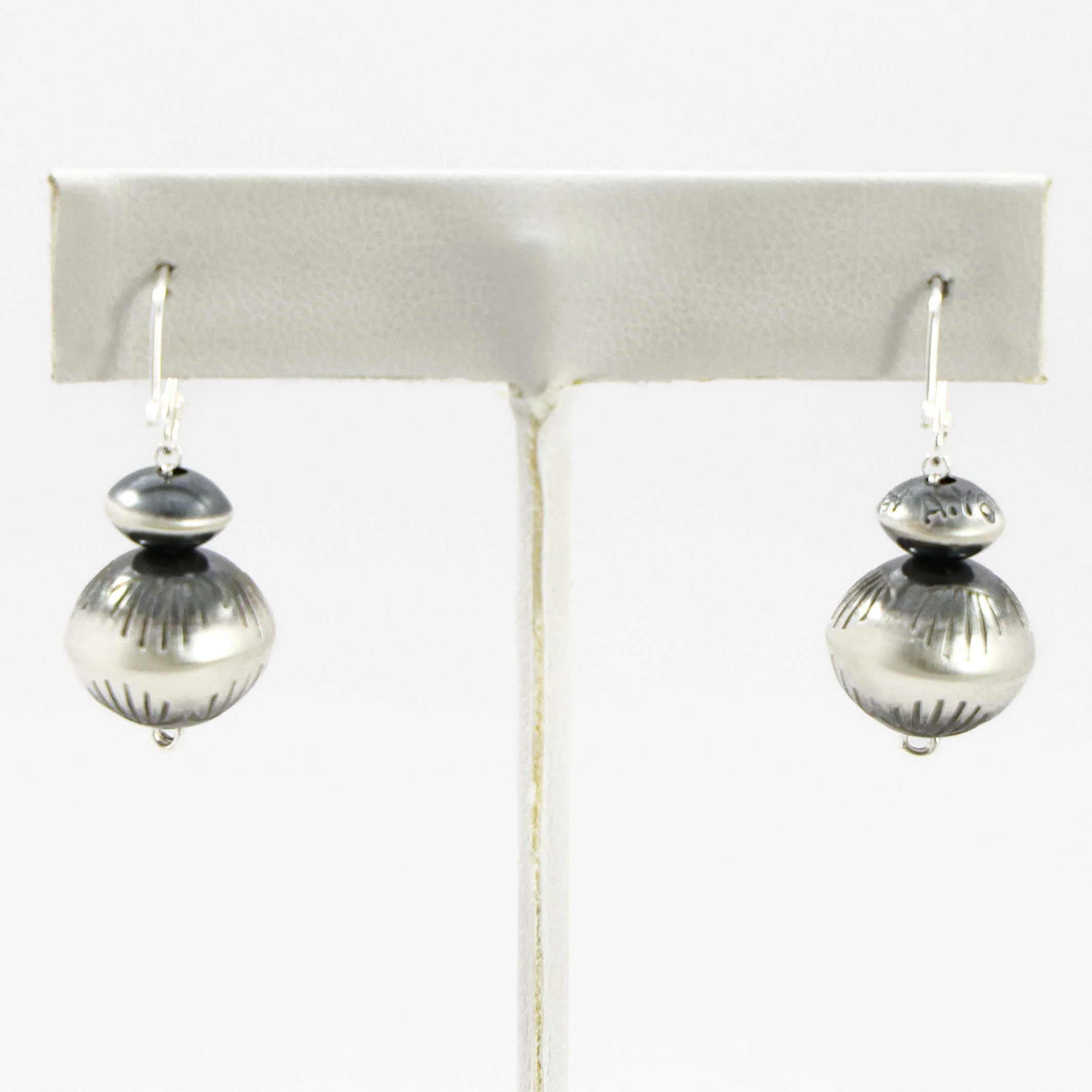Navajo Pearl Earrings - Image 2