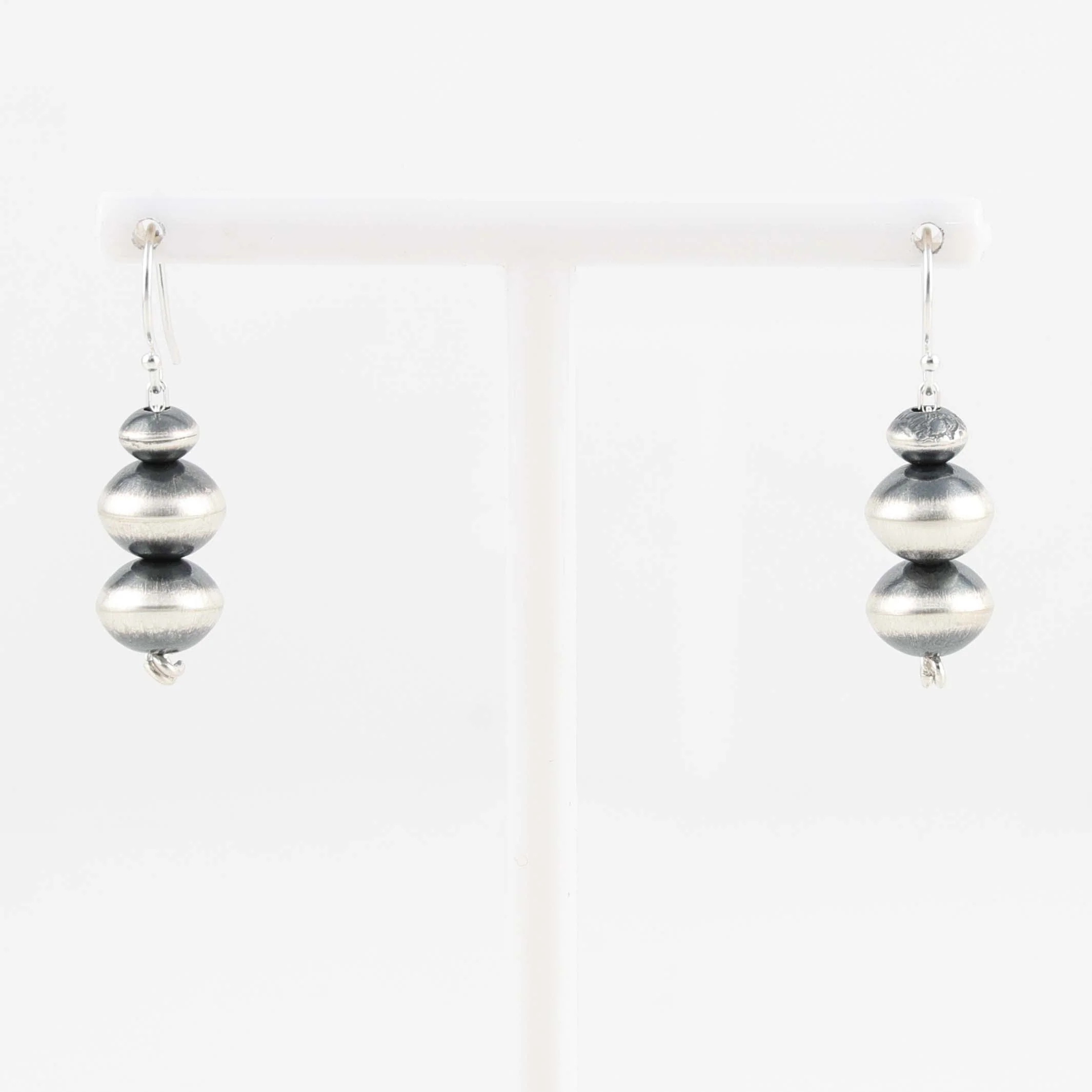 Navajo Pearl Earrings