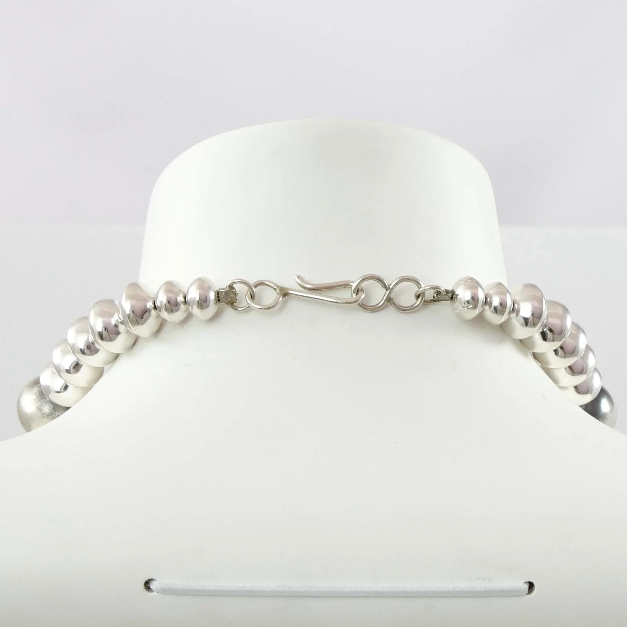 Navajo Pearl Necklace - Image 5