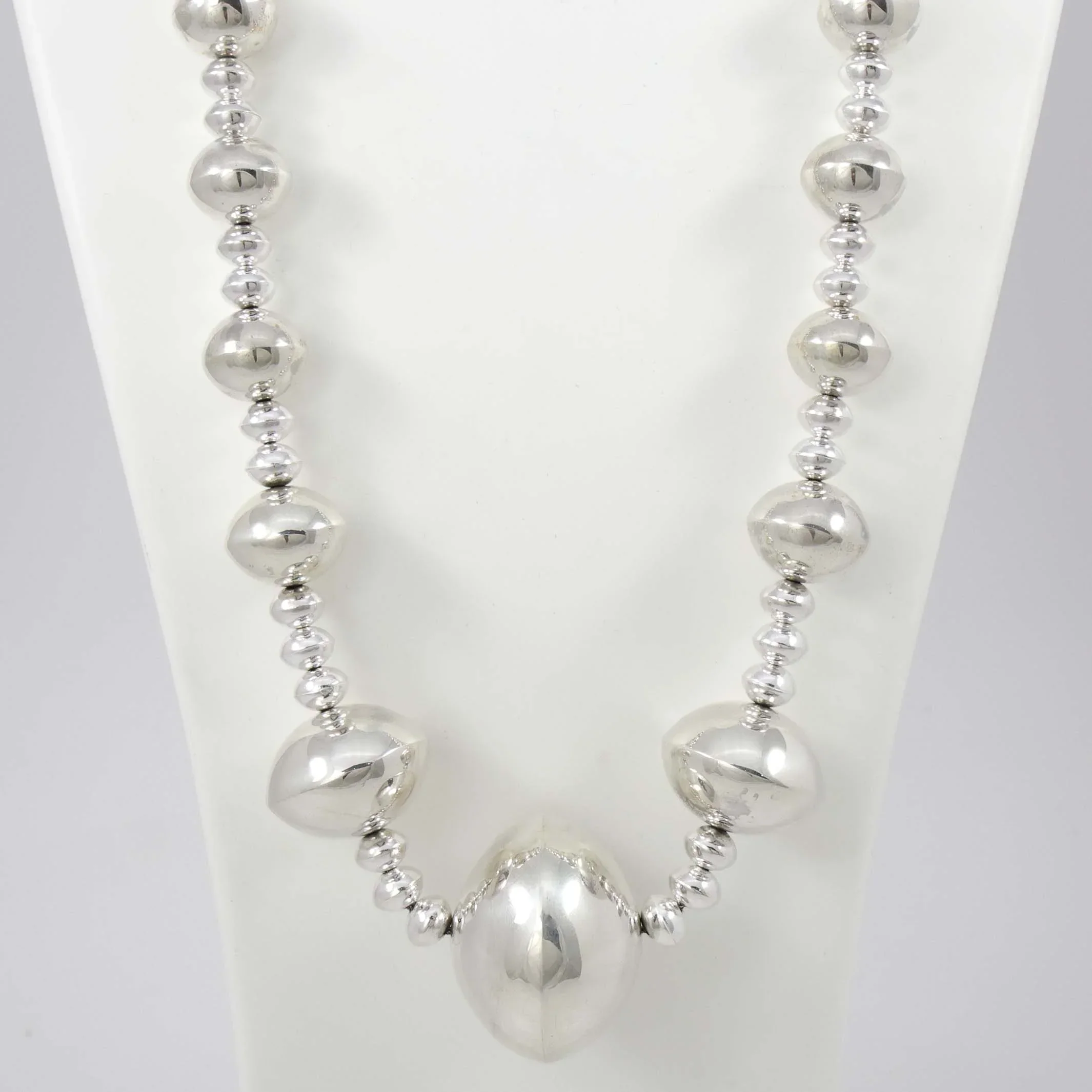 Navajo Pearl Necklace - Image 2