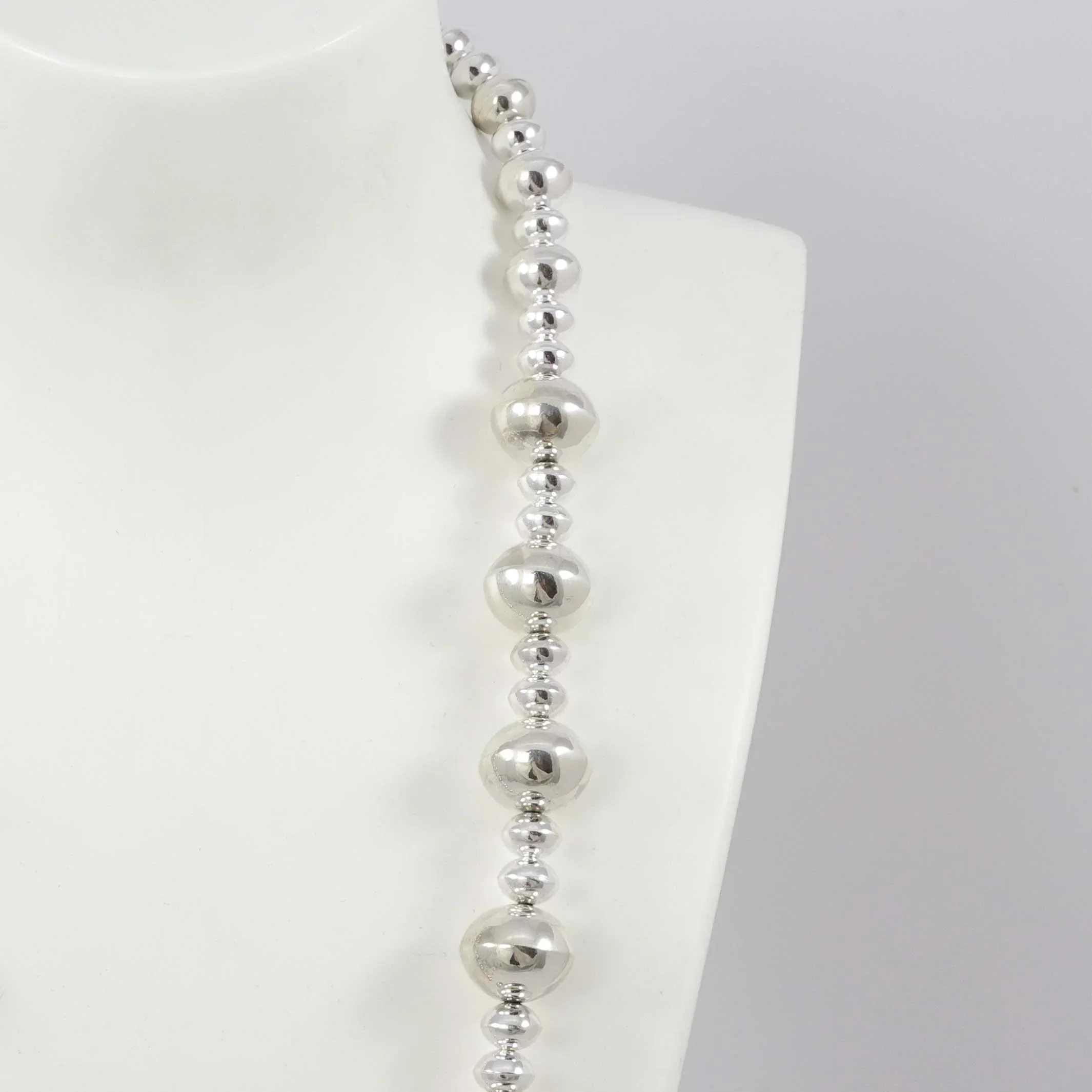 Navajo Pearl Necklace - Image 4