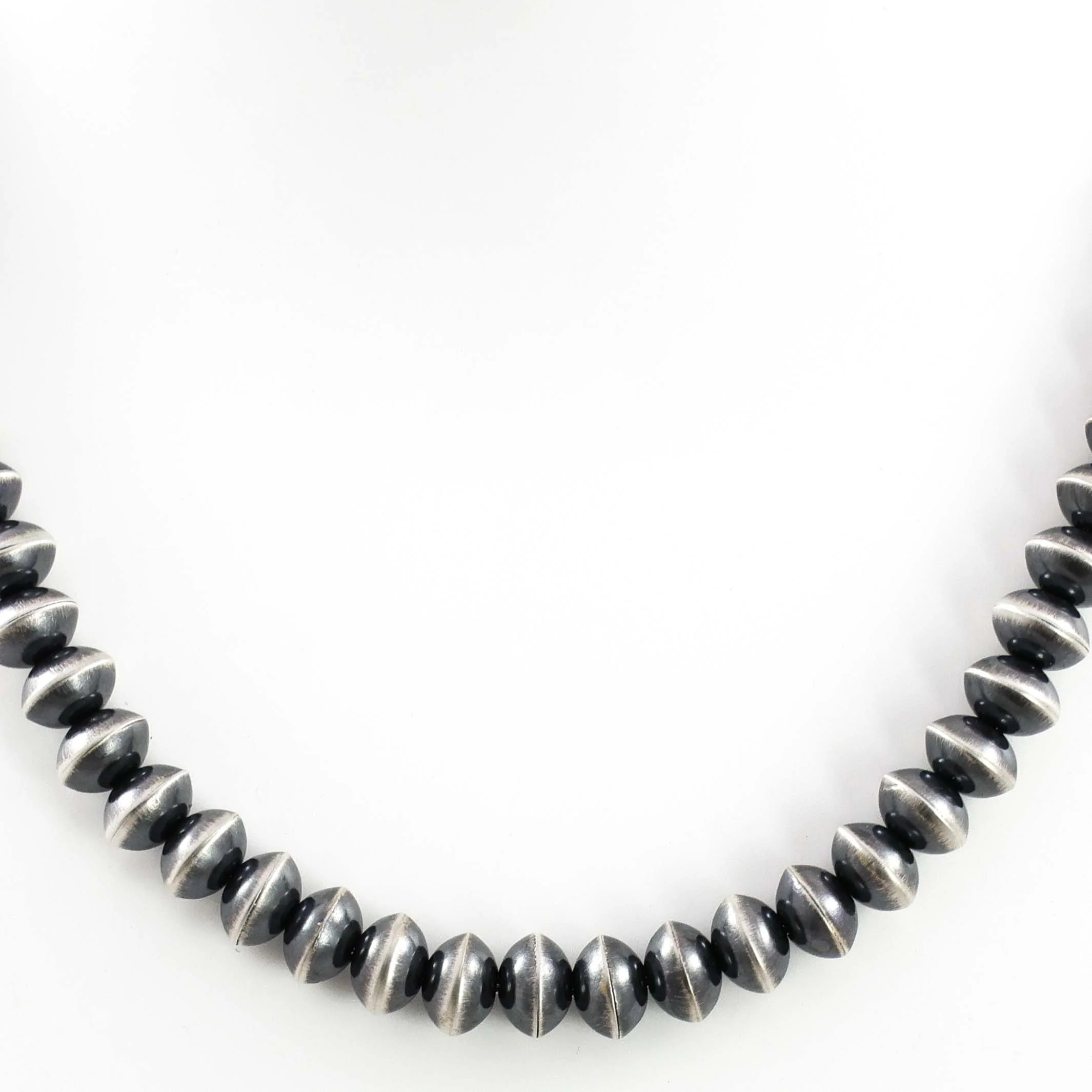 Navajo Pearl Necklace - Image 2