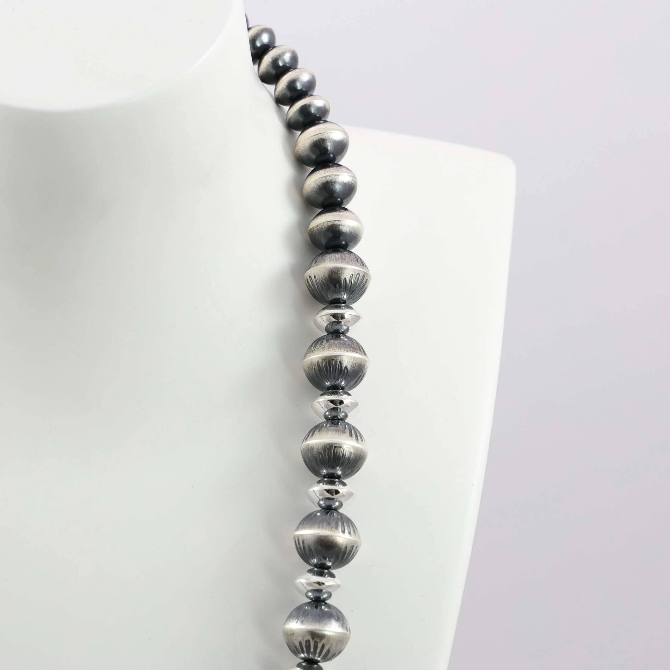 Navajo Pearl Necklace - Image 4