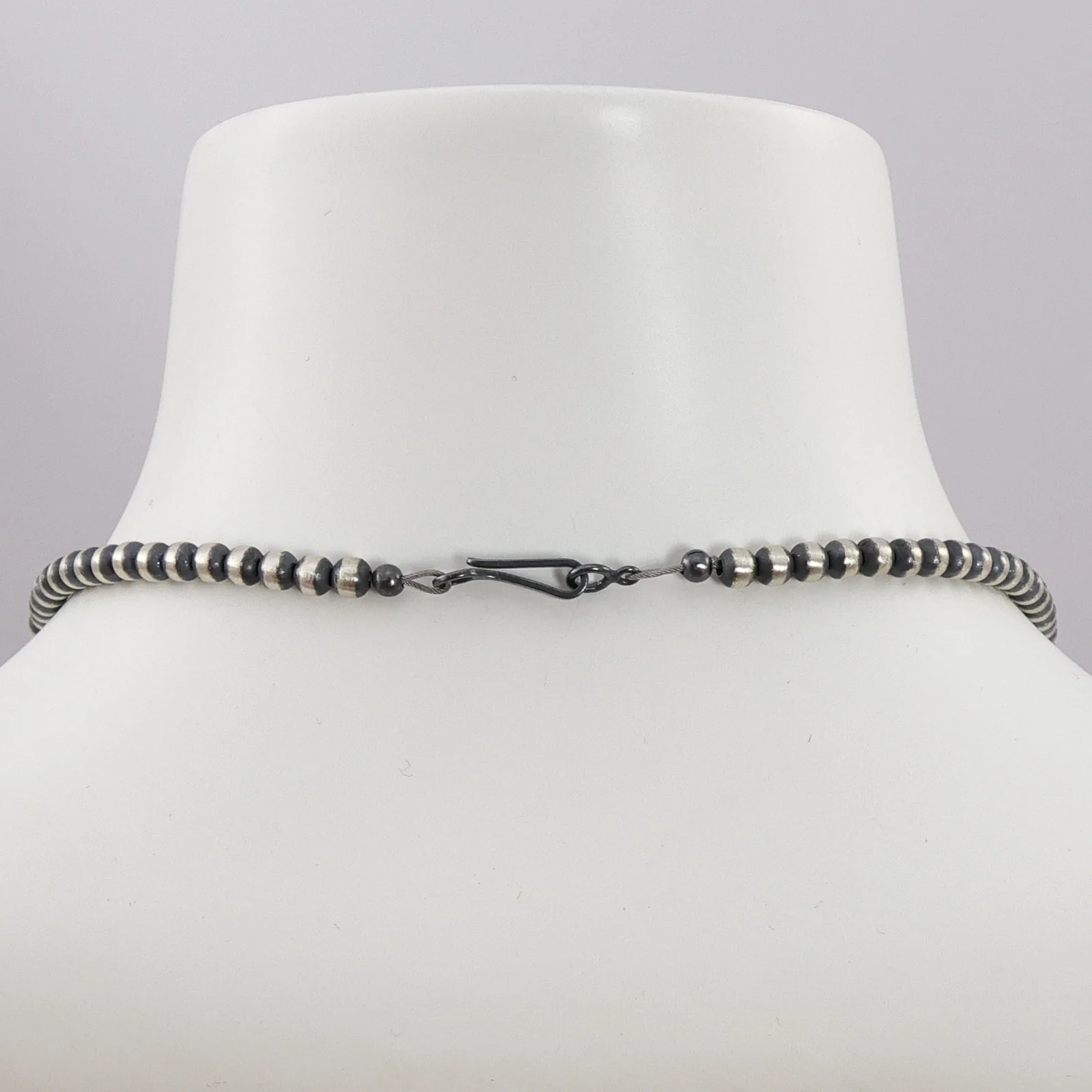 Navajo Pearl Necklace - Image 3