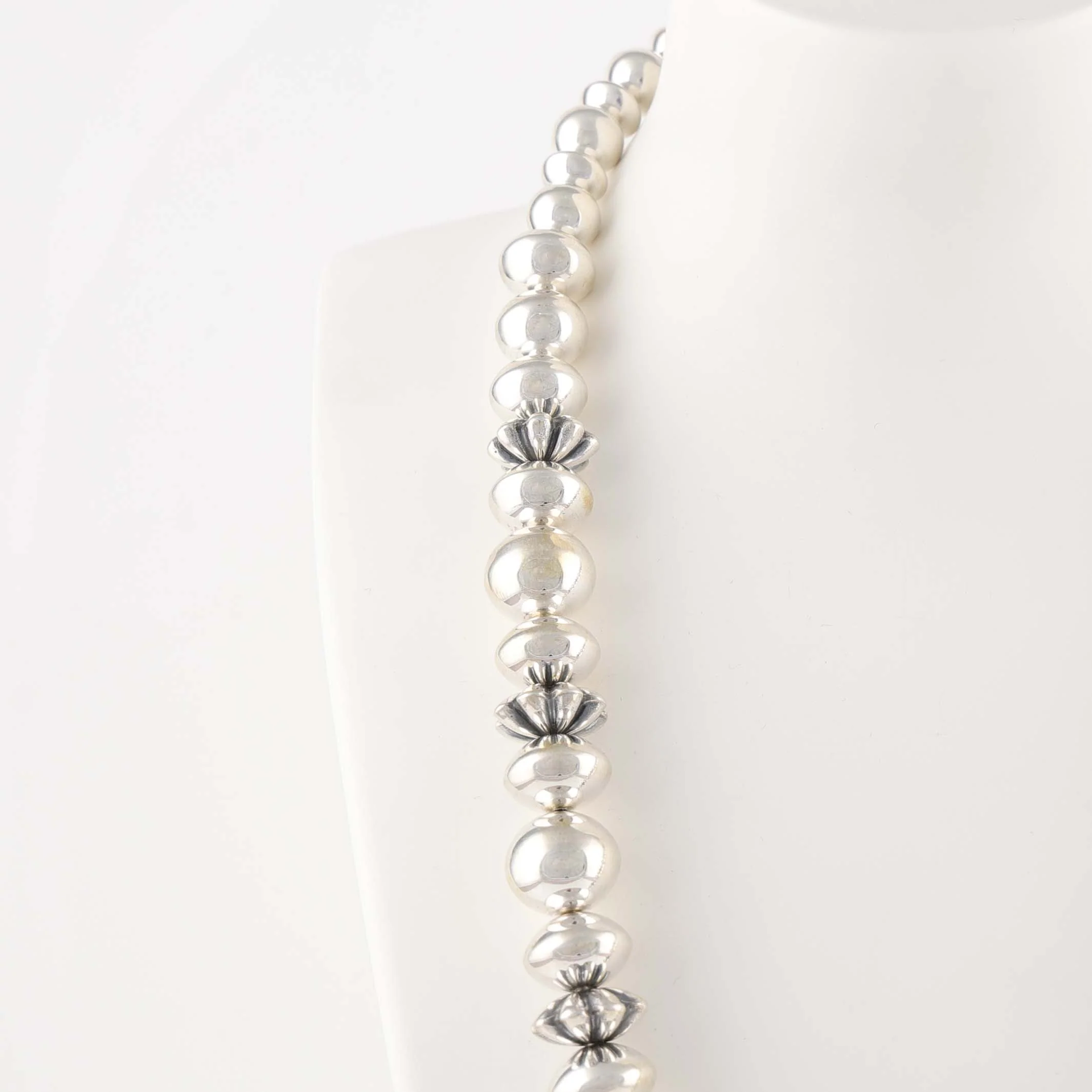 Navajo Pearl Necklace - Image 3