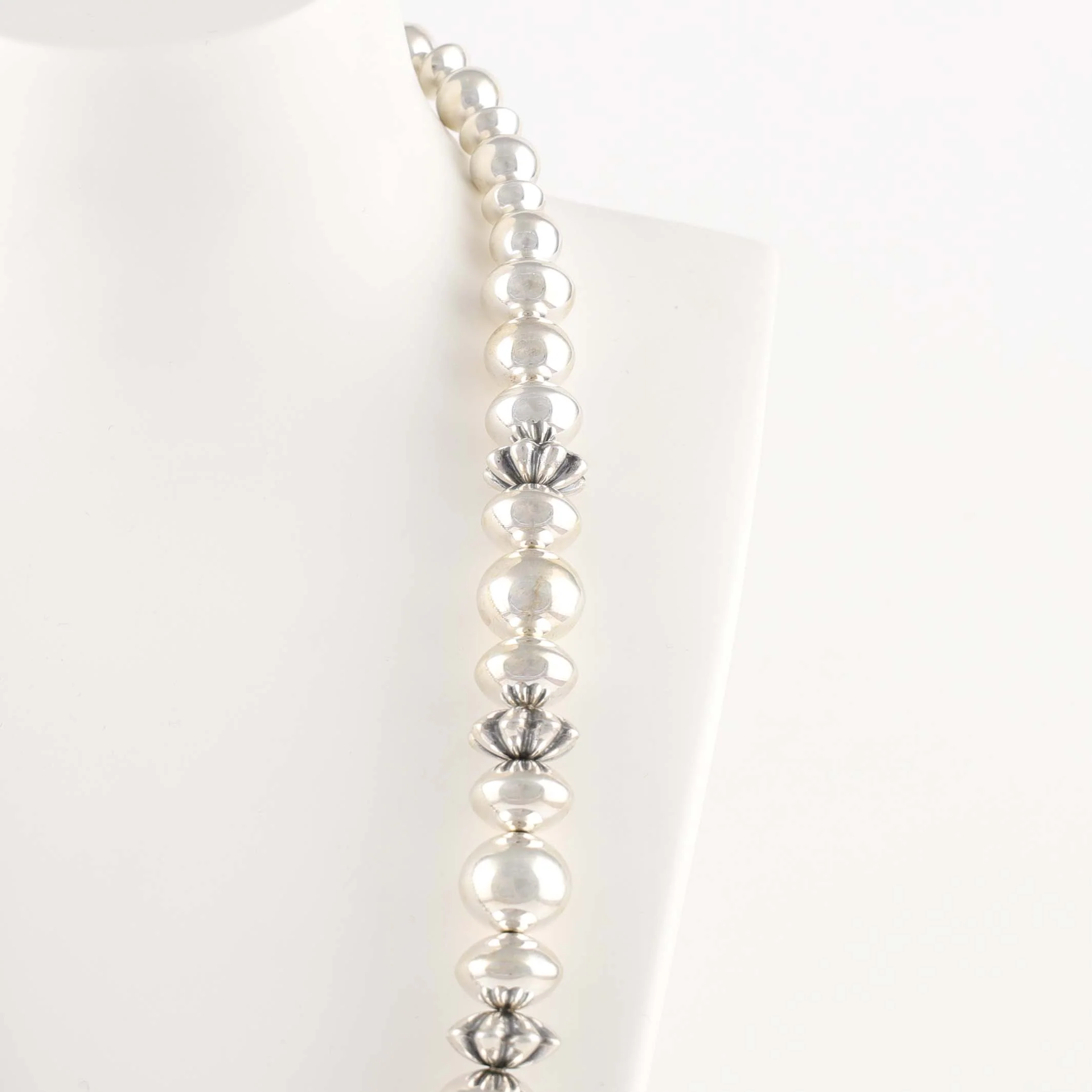Navajo Pearl Necklace - Image 4