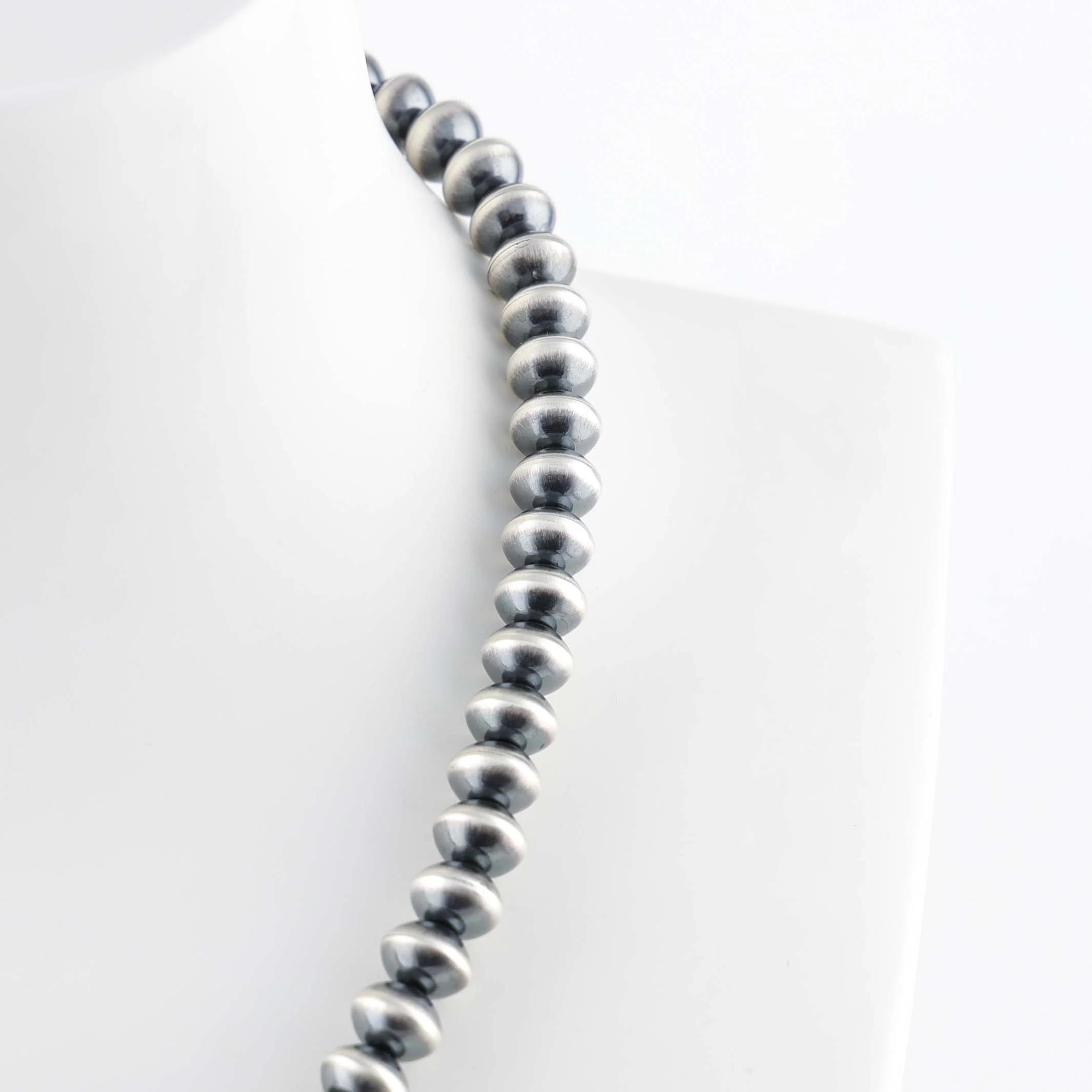 Navajo Pearl Necklace - Image 4