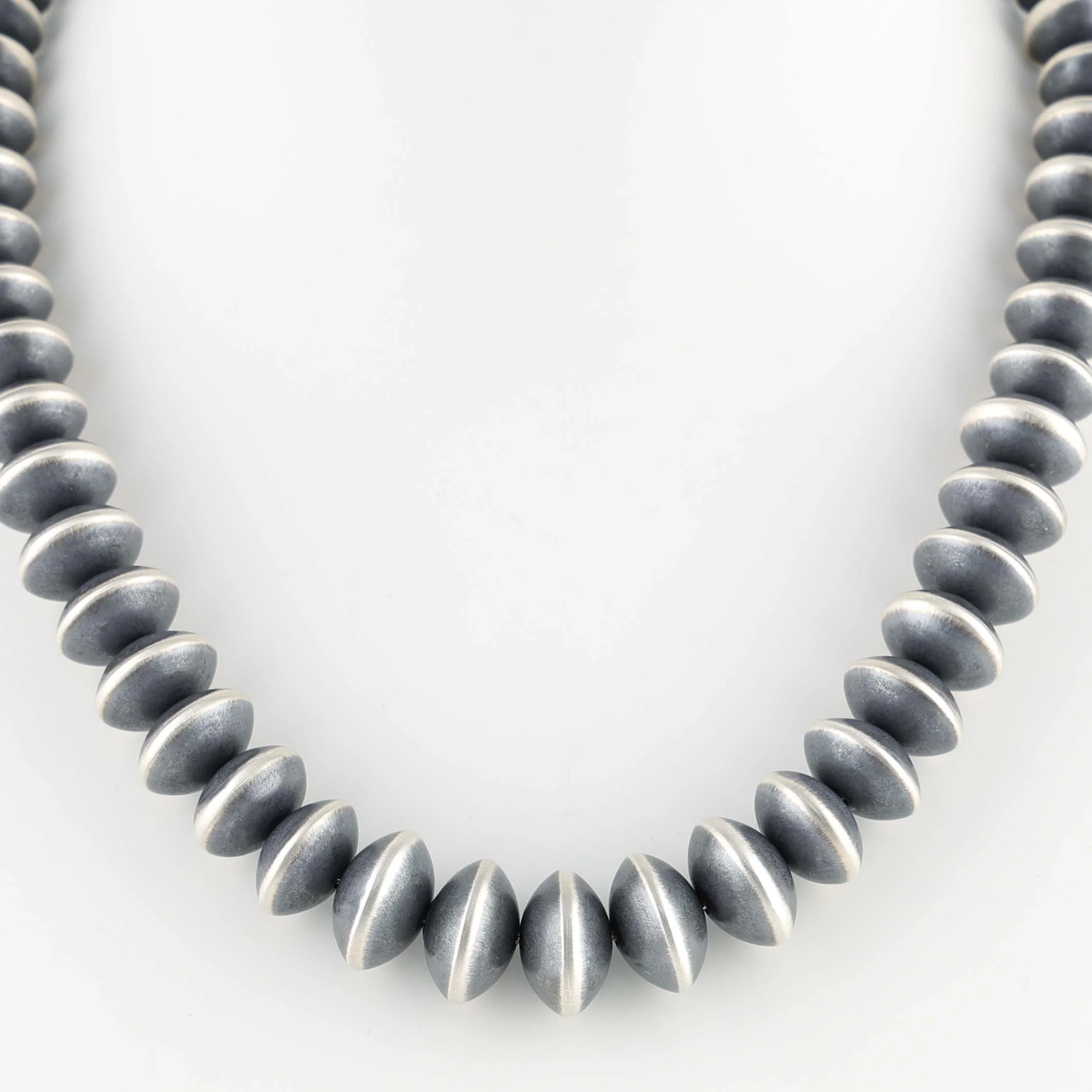 Navajo Pearl Necklace - Image 2