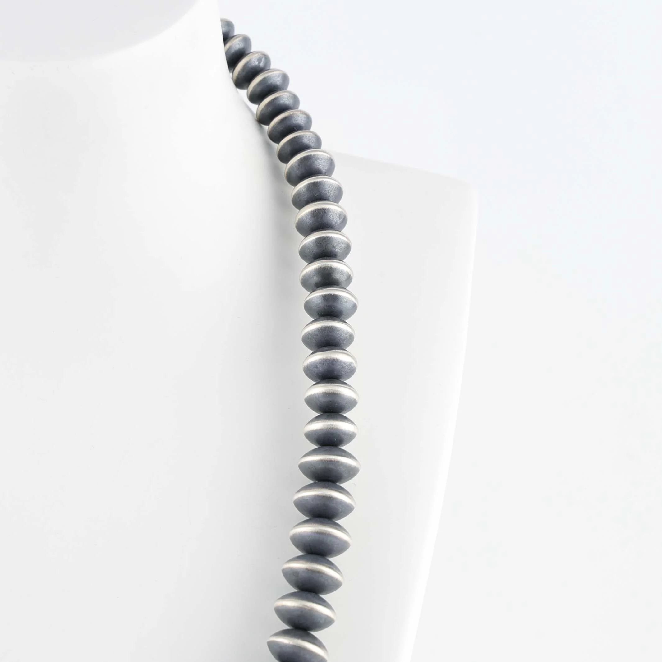 Navajo Pearl Necklace - Image 4