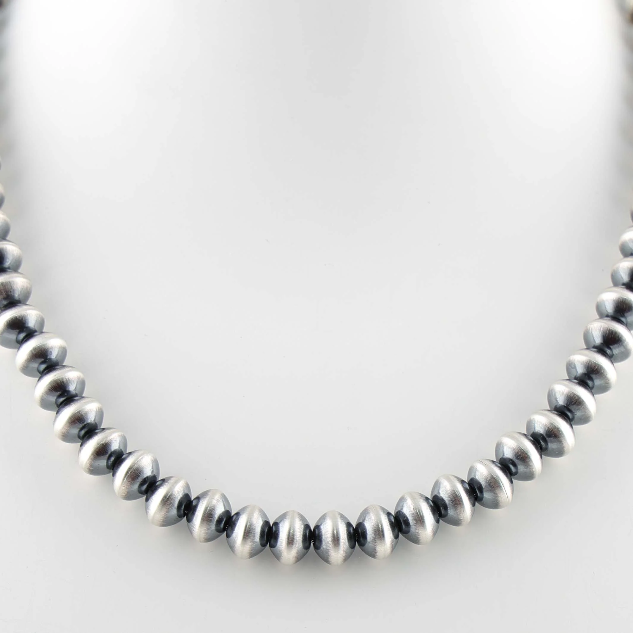 Navajo Pearl Necklace - Image 2