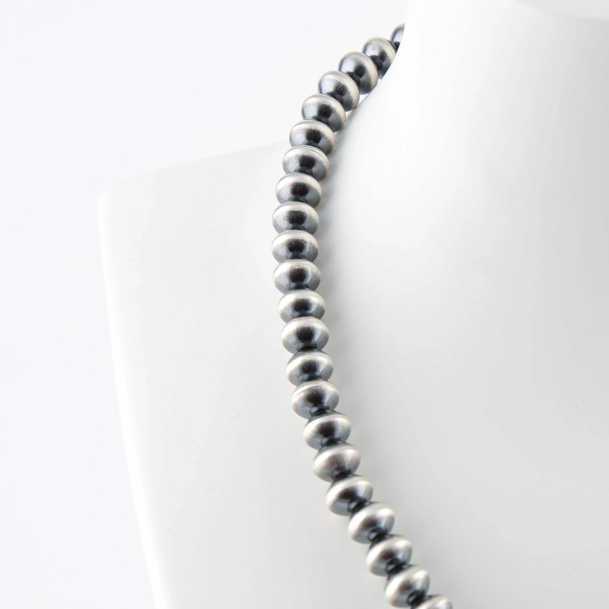 Navajo Pearl Necklace - Image 3