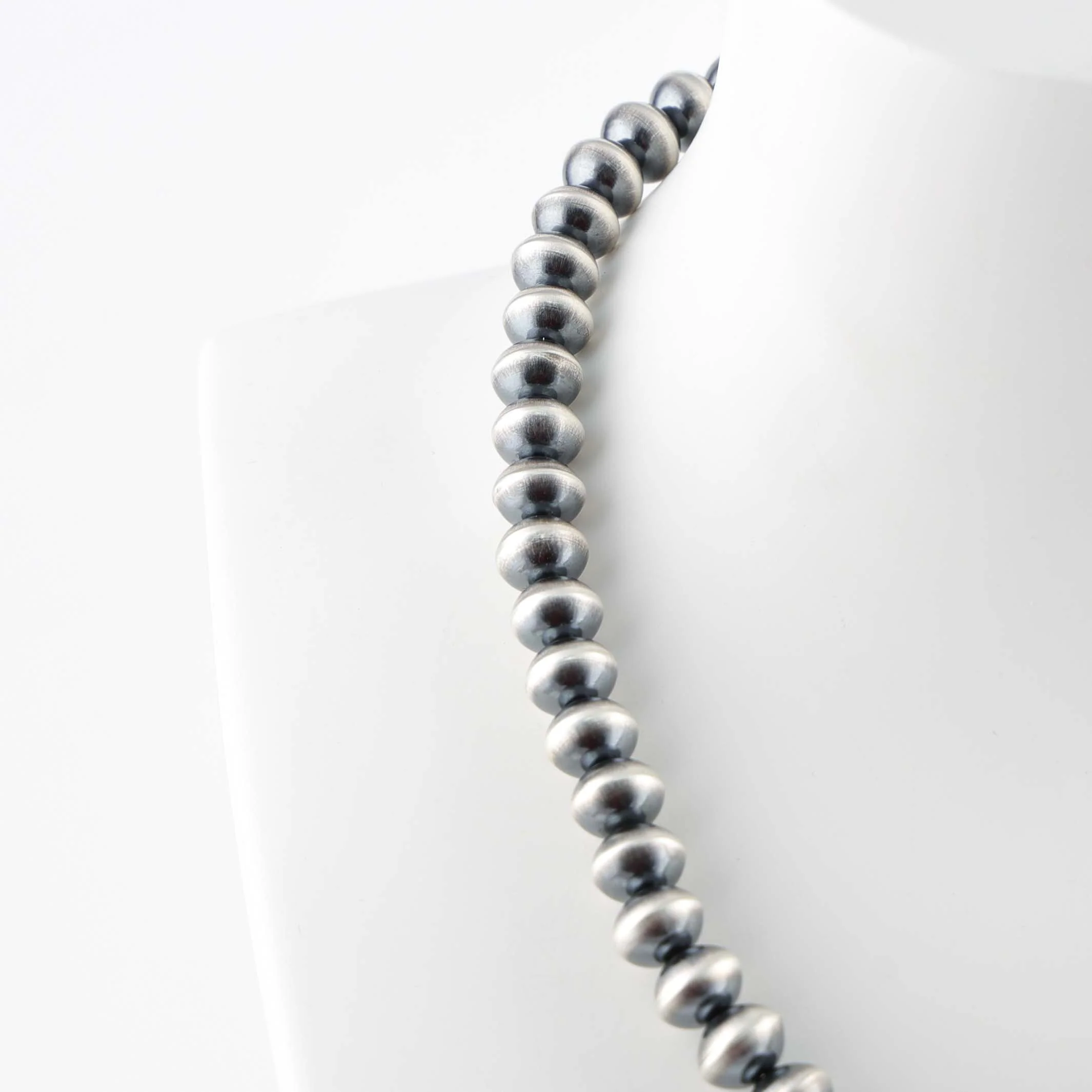 Navajo Pearl Necklace - Image 3
