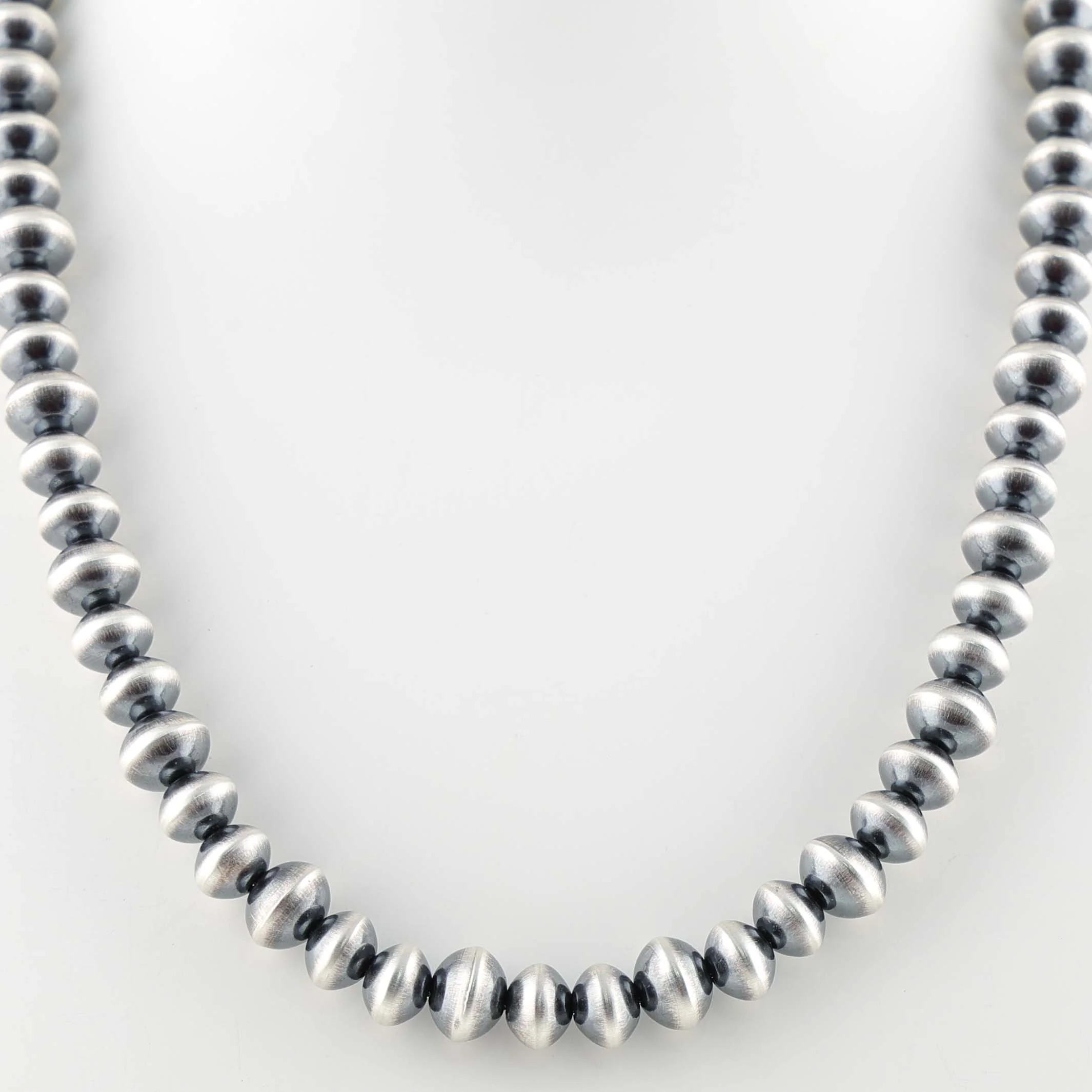 Navajo Pearl Necklace - Image 2