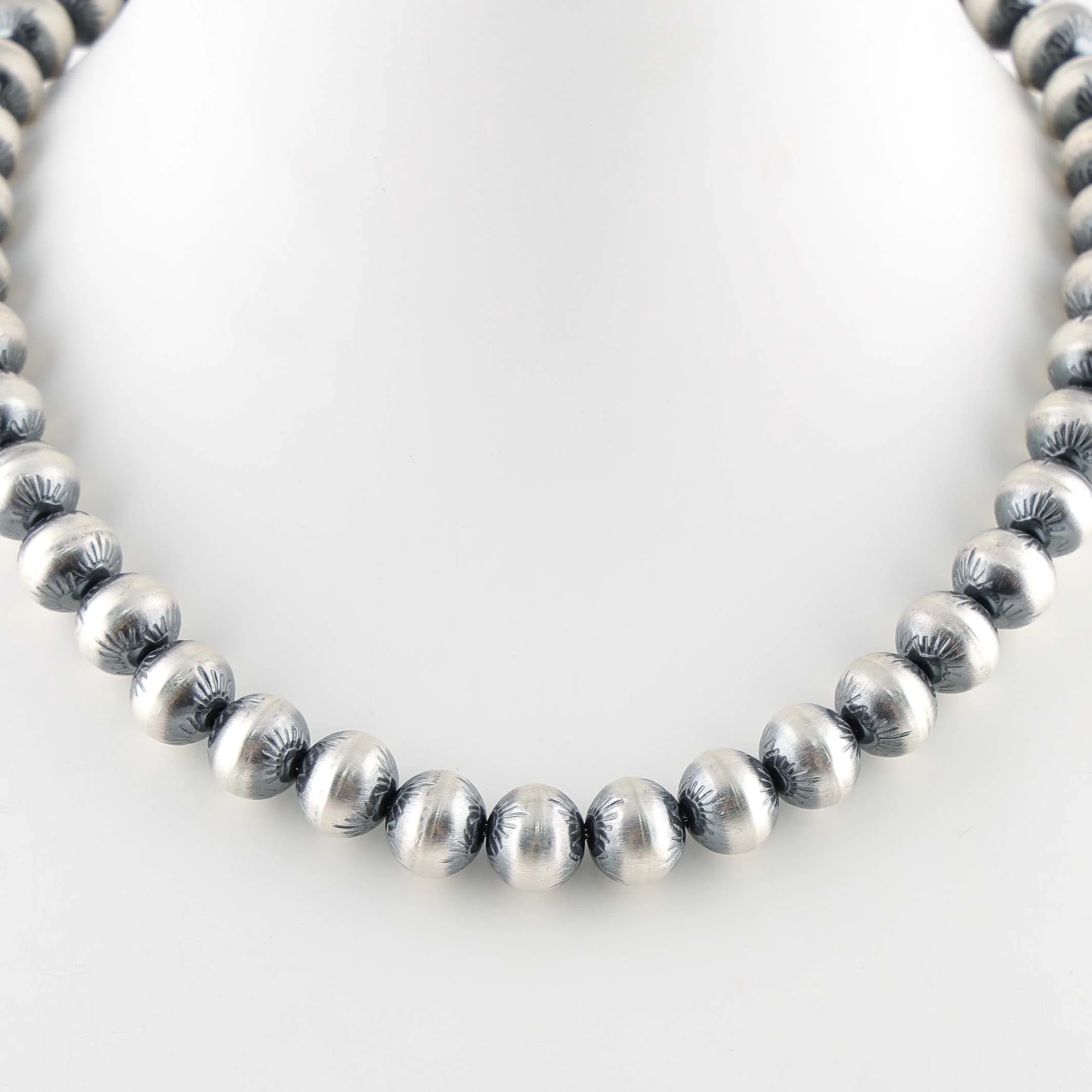 Navajo Pearl Necklace - Image 2