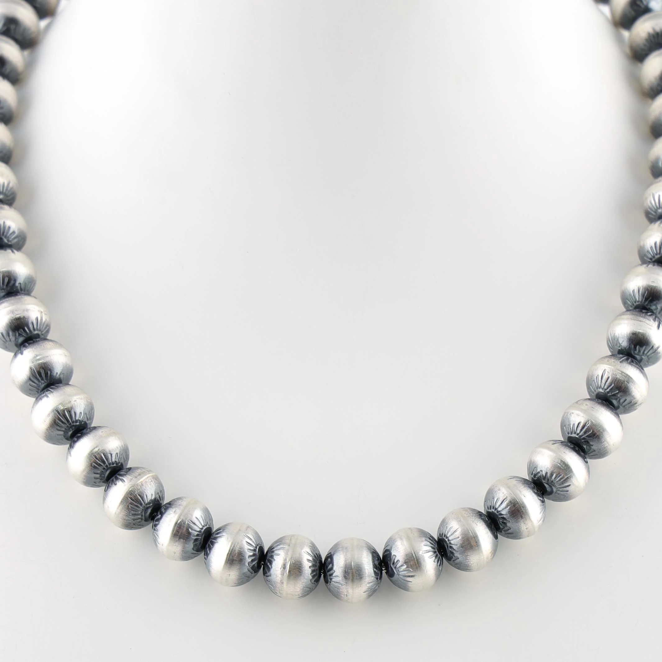 Navajo Pearl Necklace - Image 2