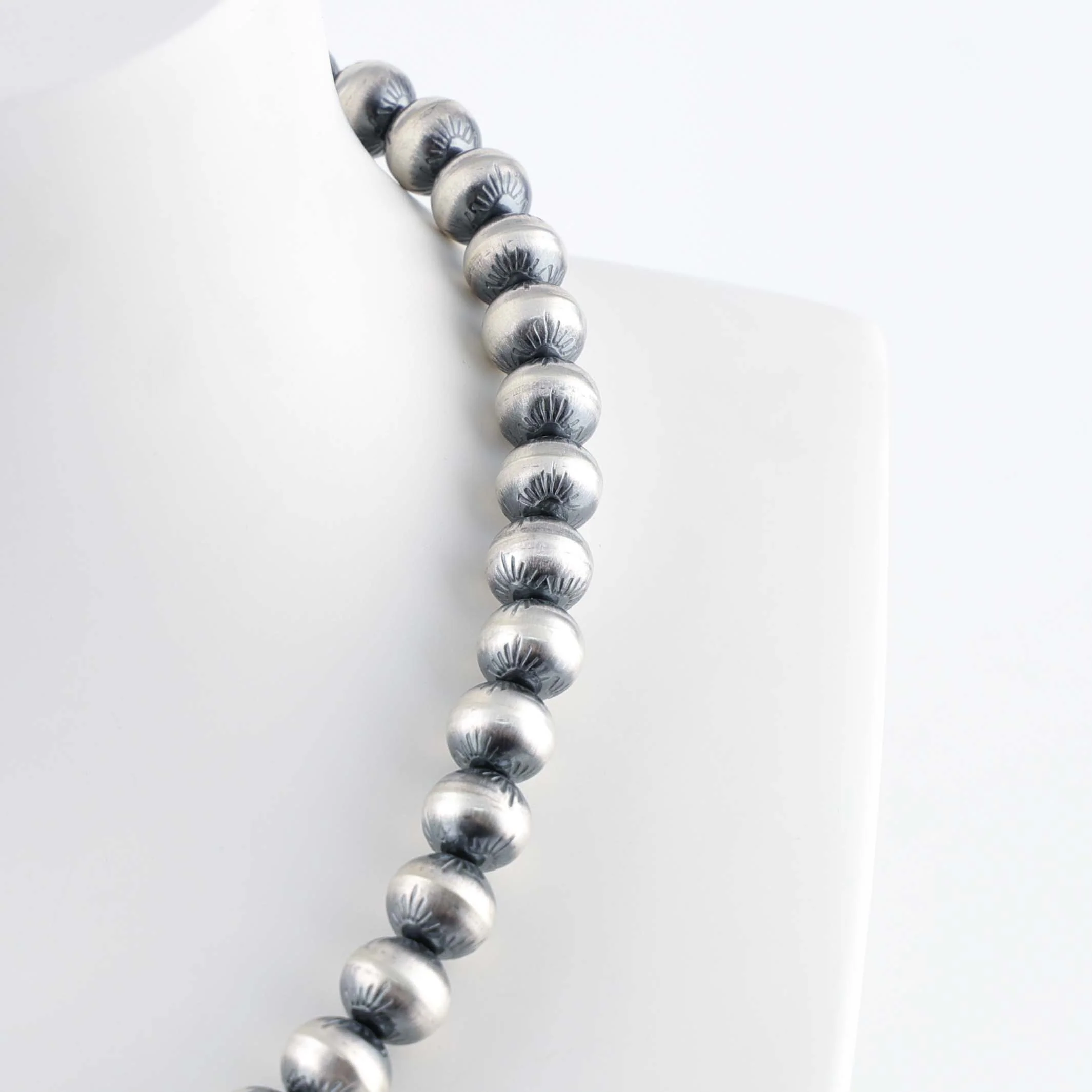 Navajo Pearl Necklace - Image 4