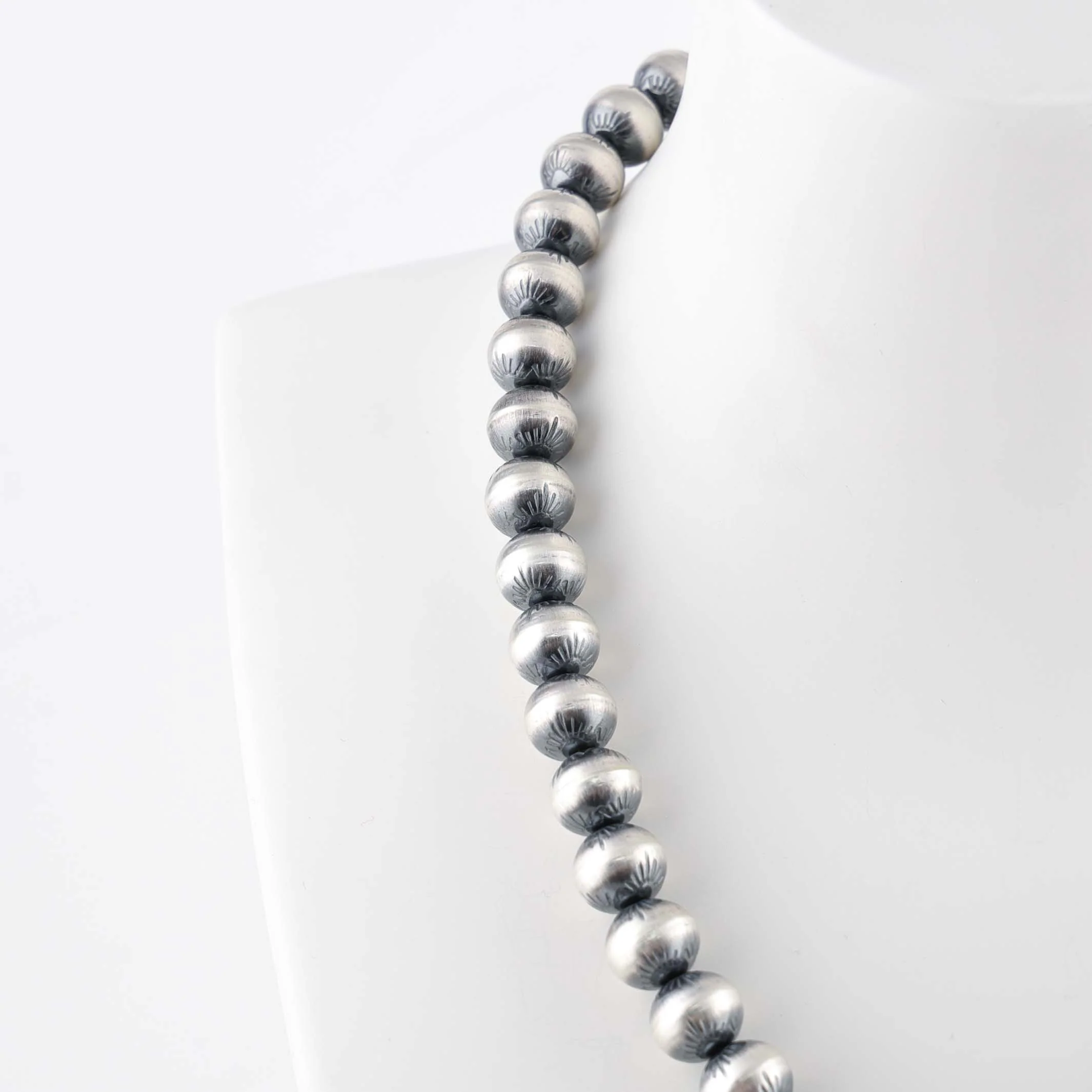 Navajo Pearl Necklace - Image 3
