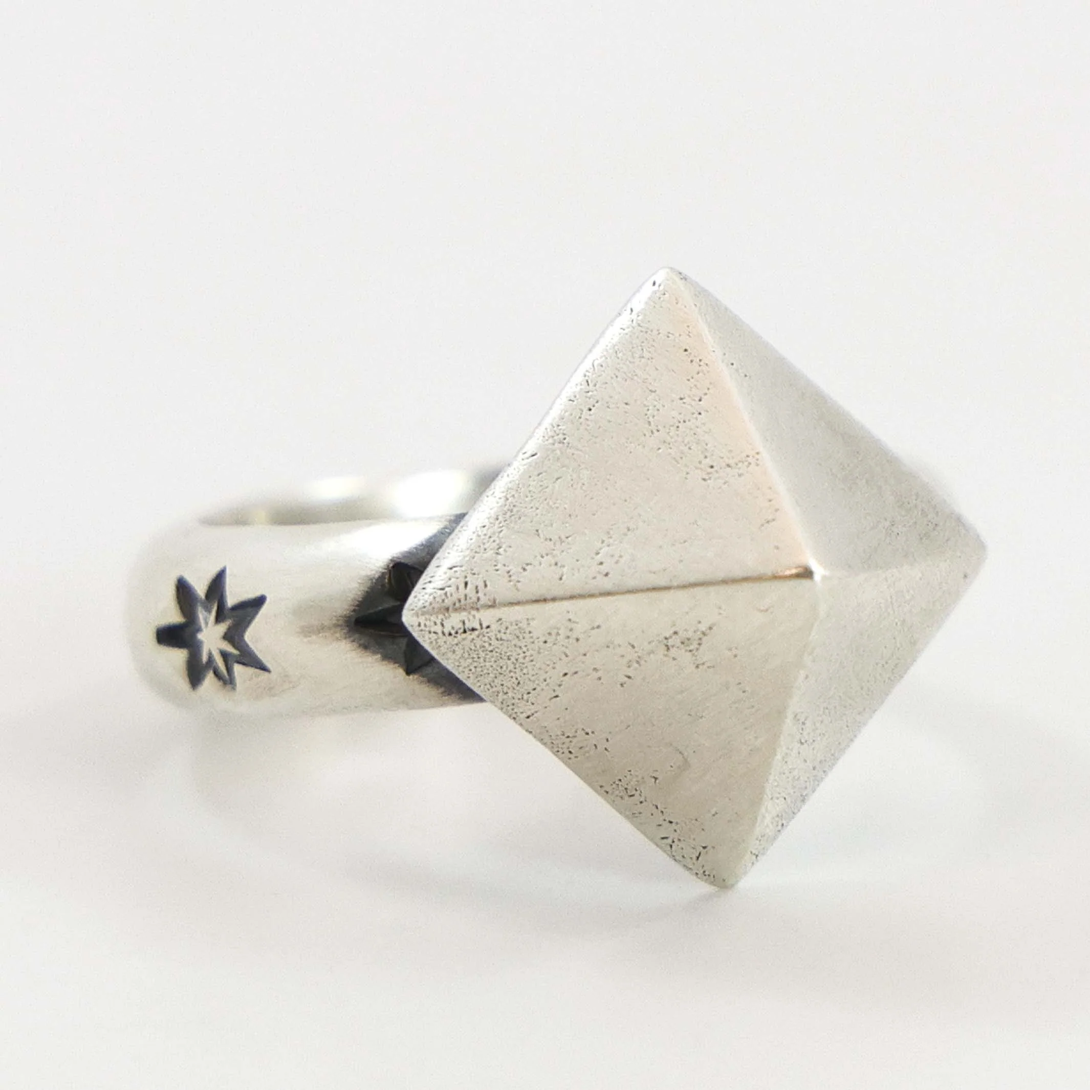 Pyramid Ring - Image 2