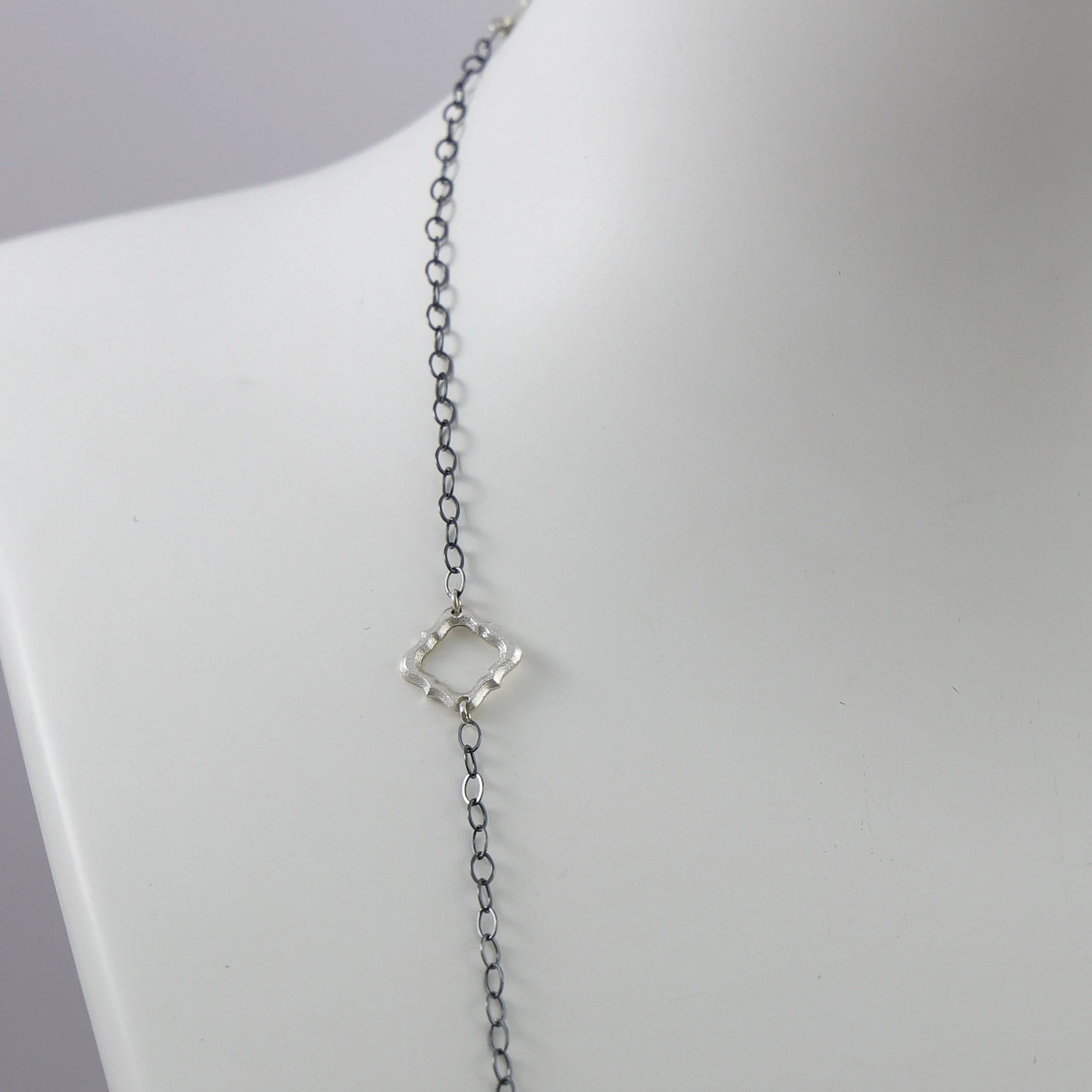 Quattrofoil Necklace - Image 3