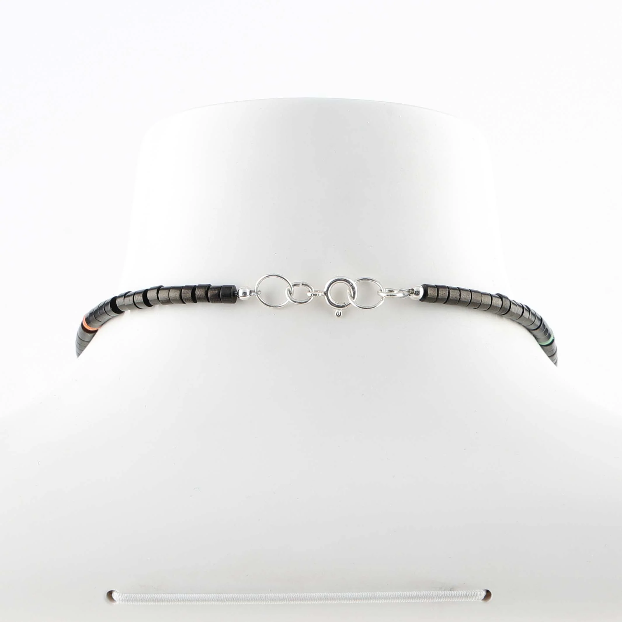 Reversible Shell Necklace - Image 6
