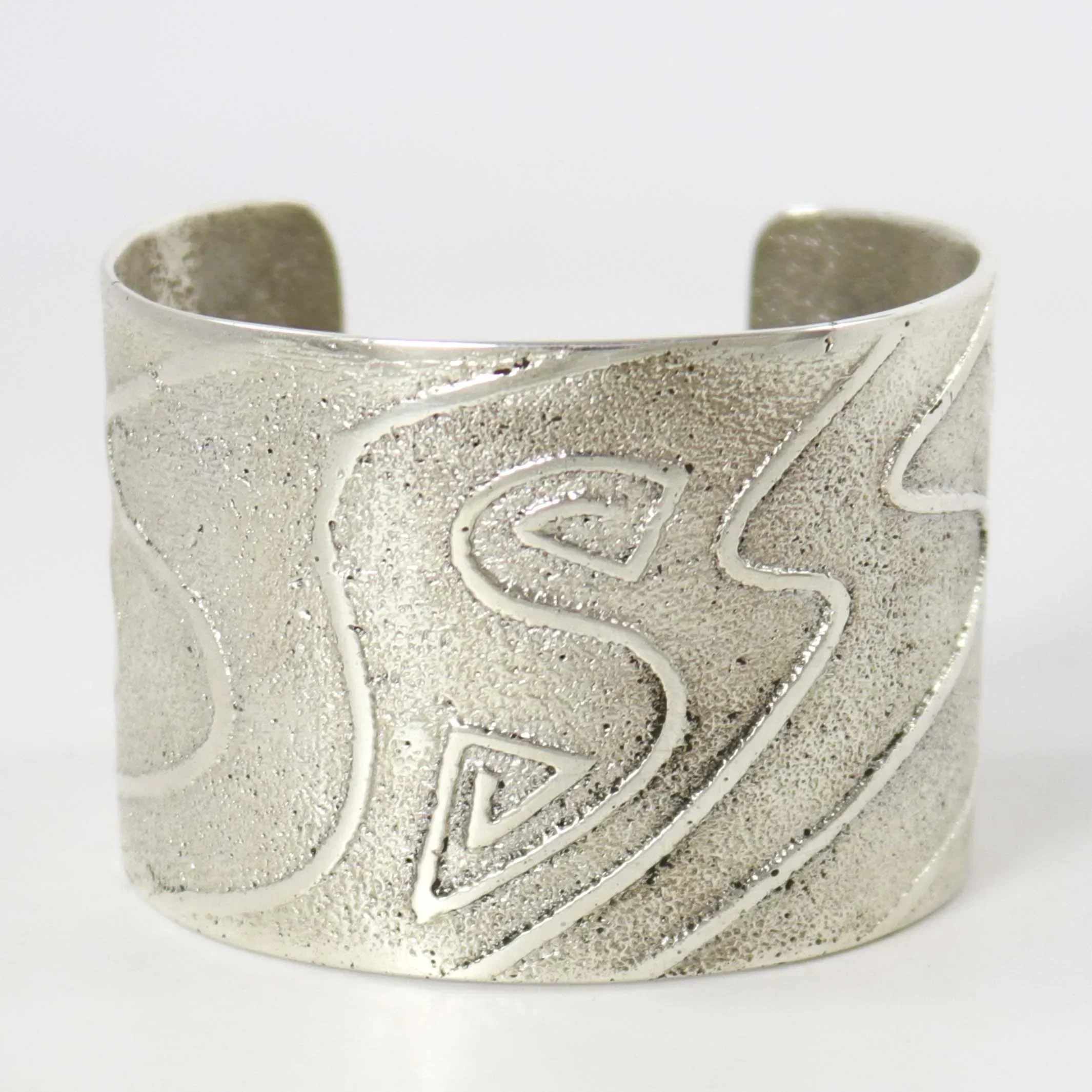 Ripple Wave Cuff - Image 3