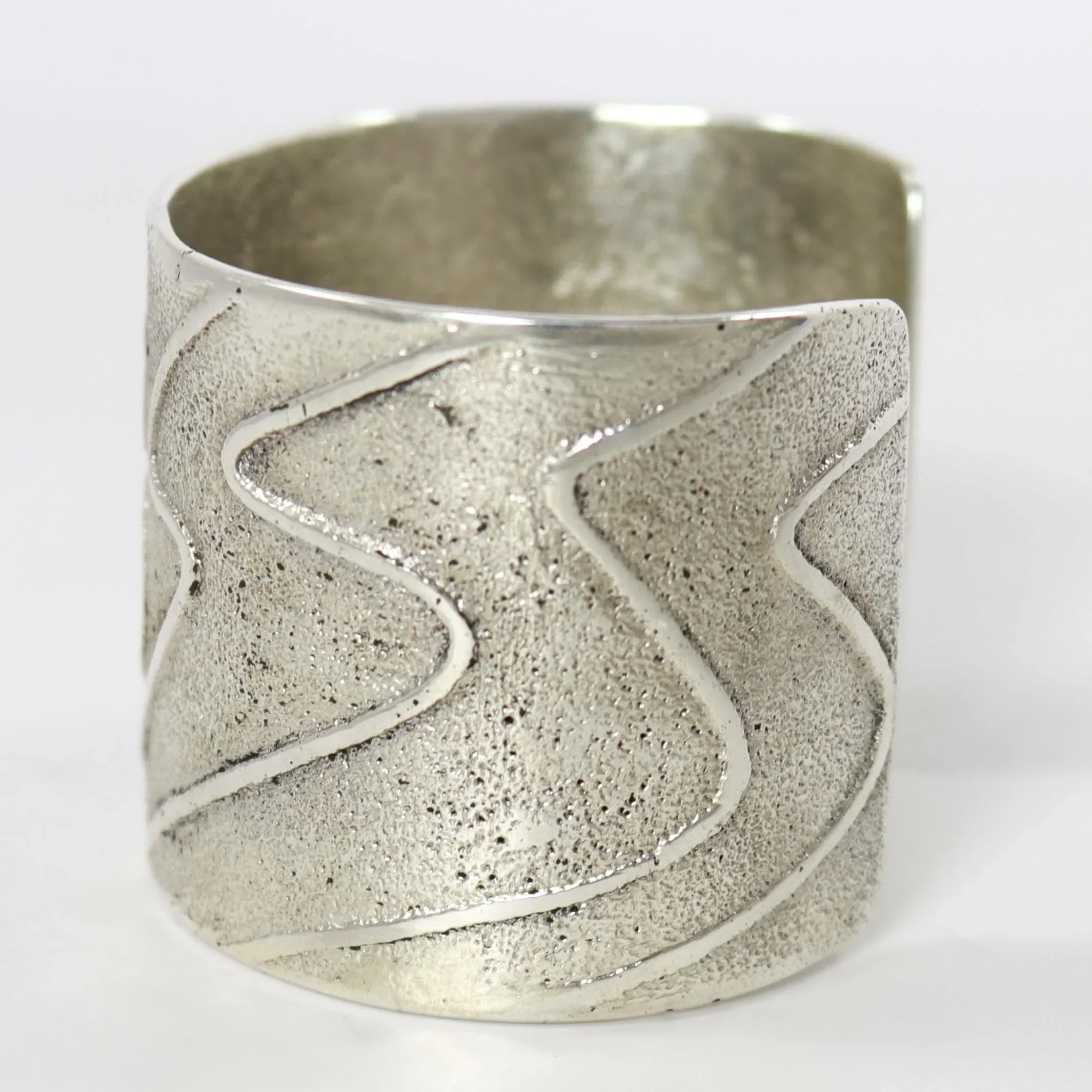 Ripple Wave Cuff - Image 5