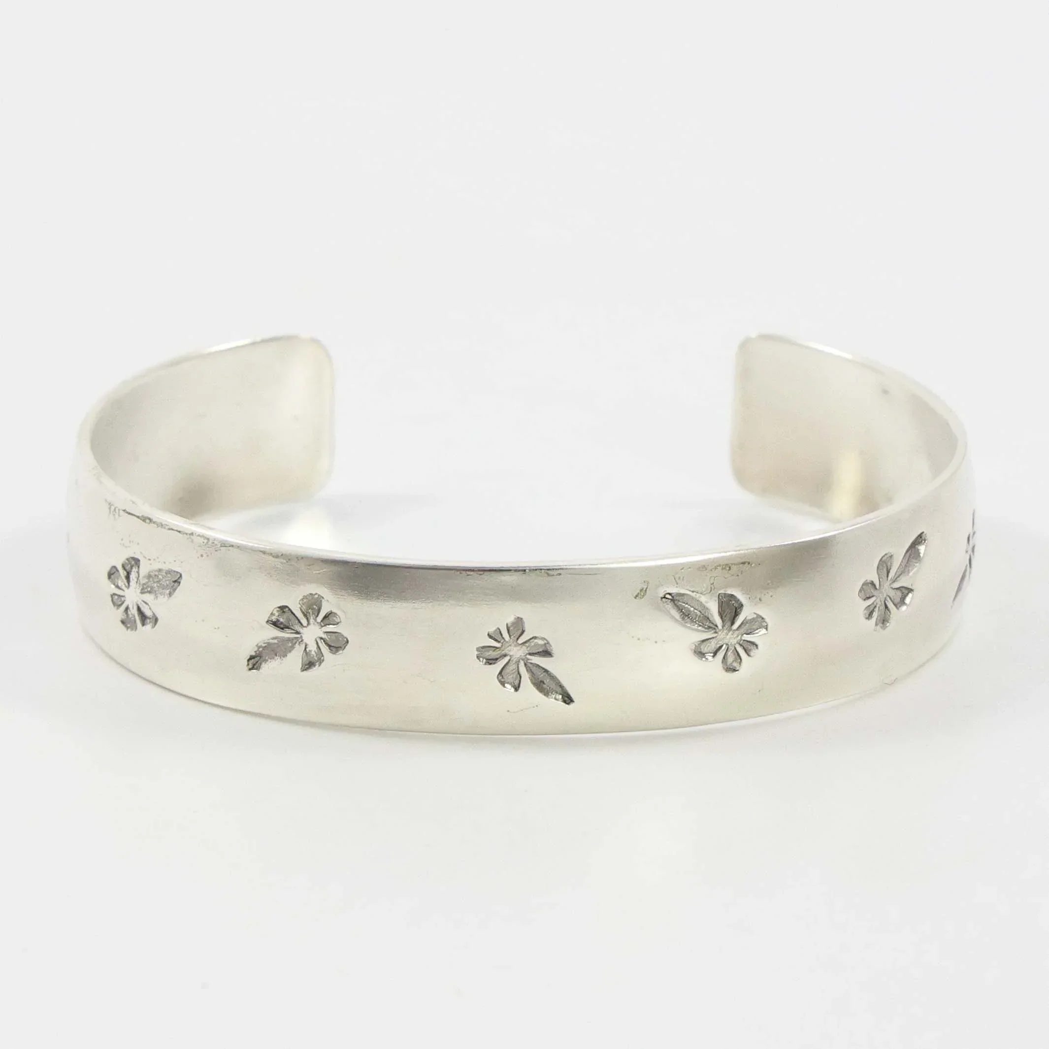 Silver Dragonfly Cuff - Image 2