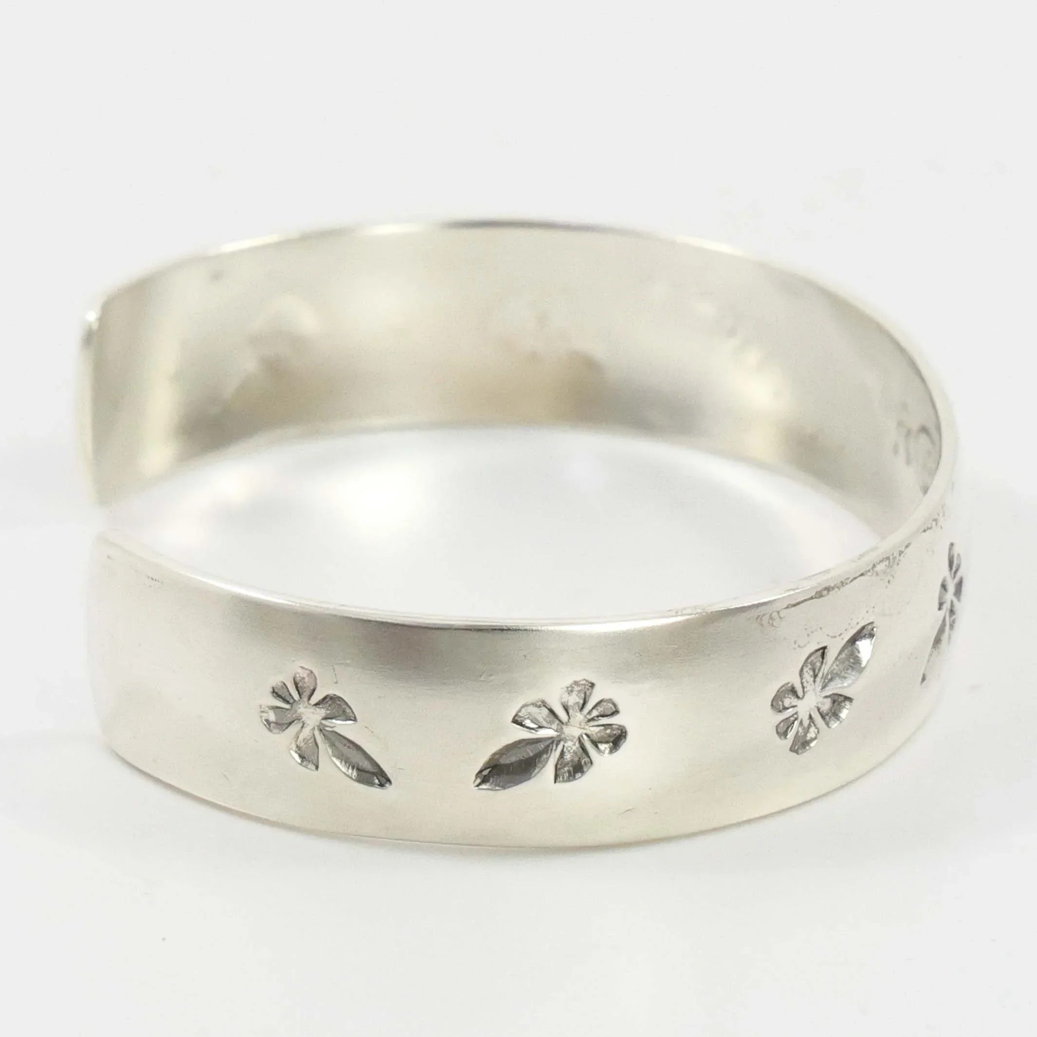 Silver Dragonfly Cuff - Image 4