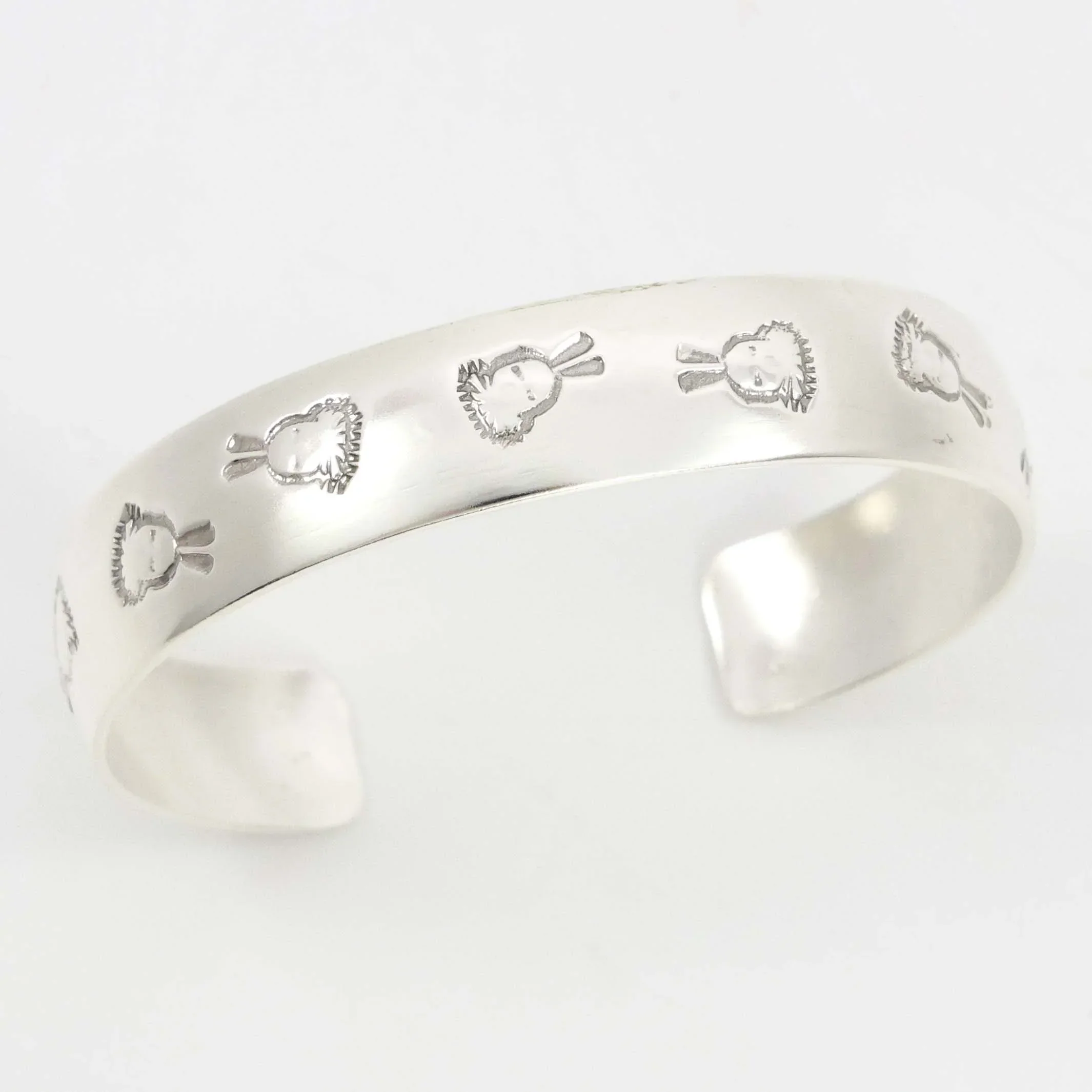 Silver Yei-be-chai Cuff