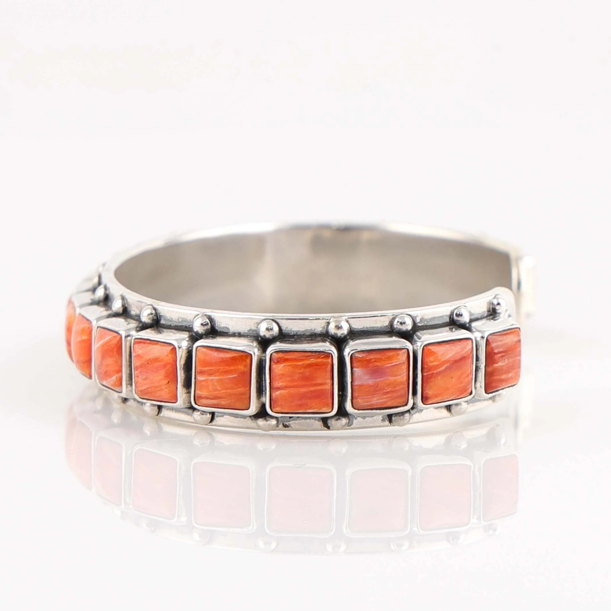 Spiny Oyster Shell Cuff - Image 2