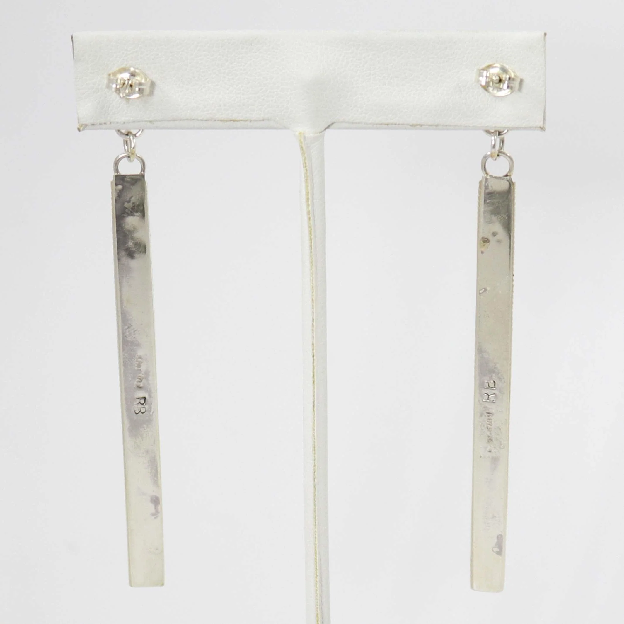 Spiny Oyster Shell Earrings - Image 2
