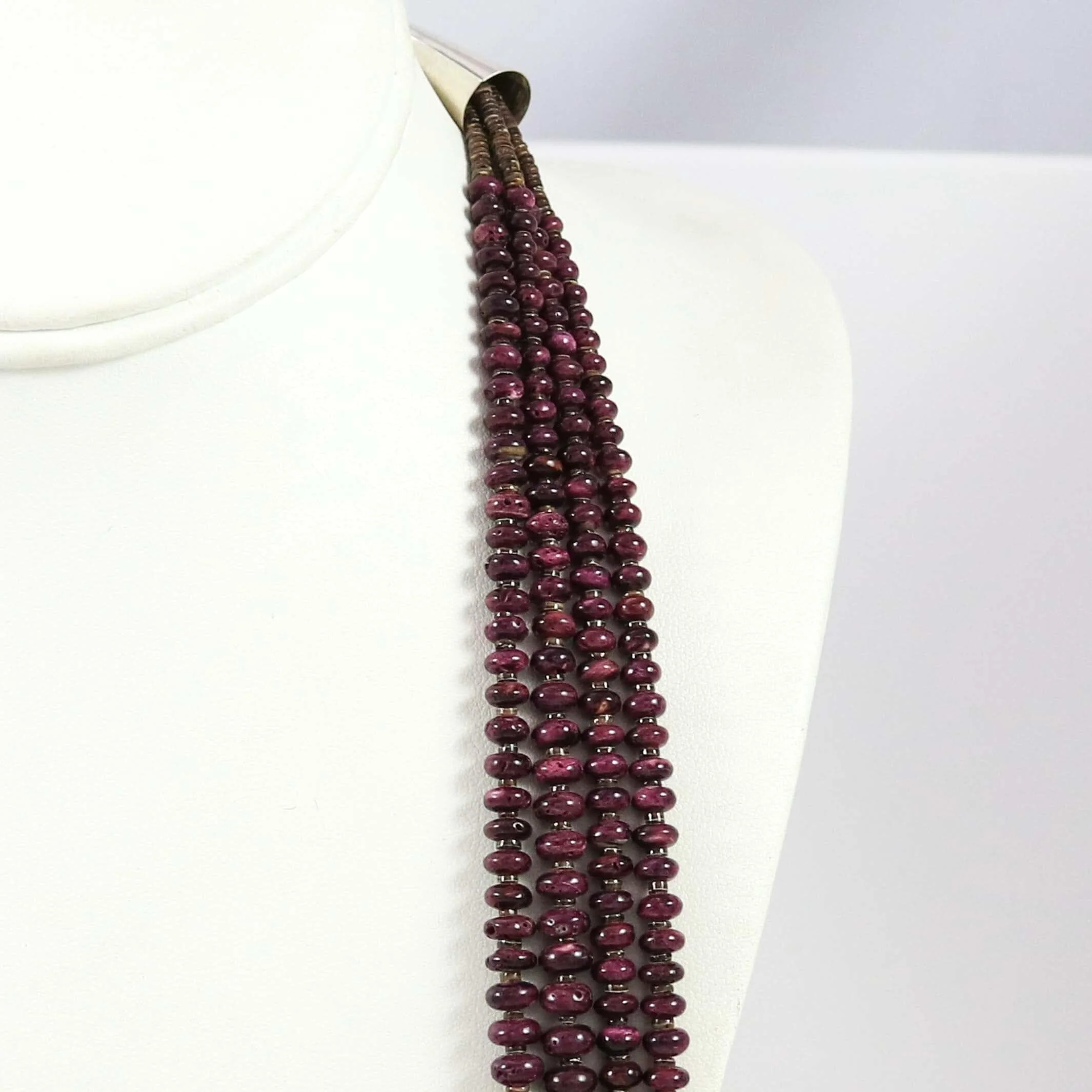 Spiny Oyster Shell Necklace - Image 4