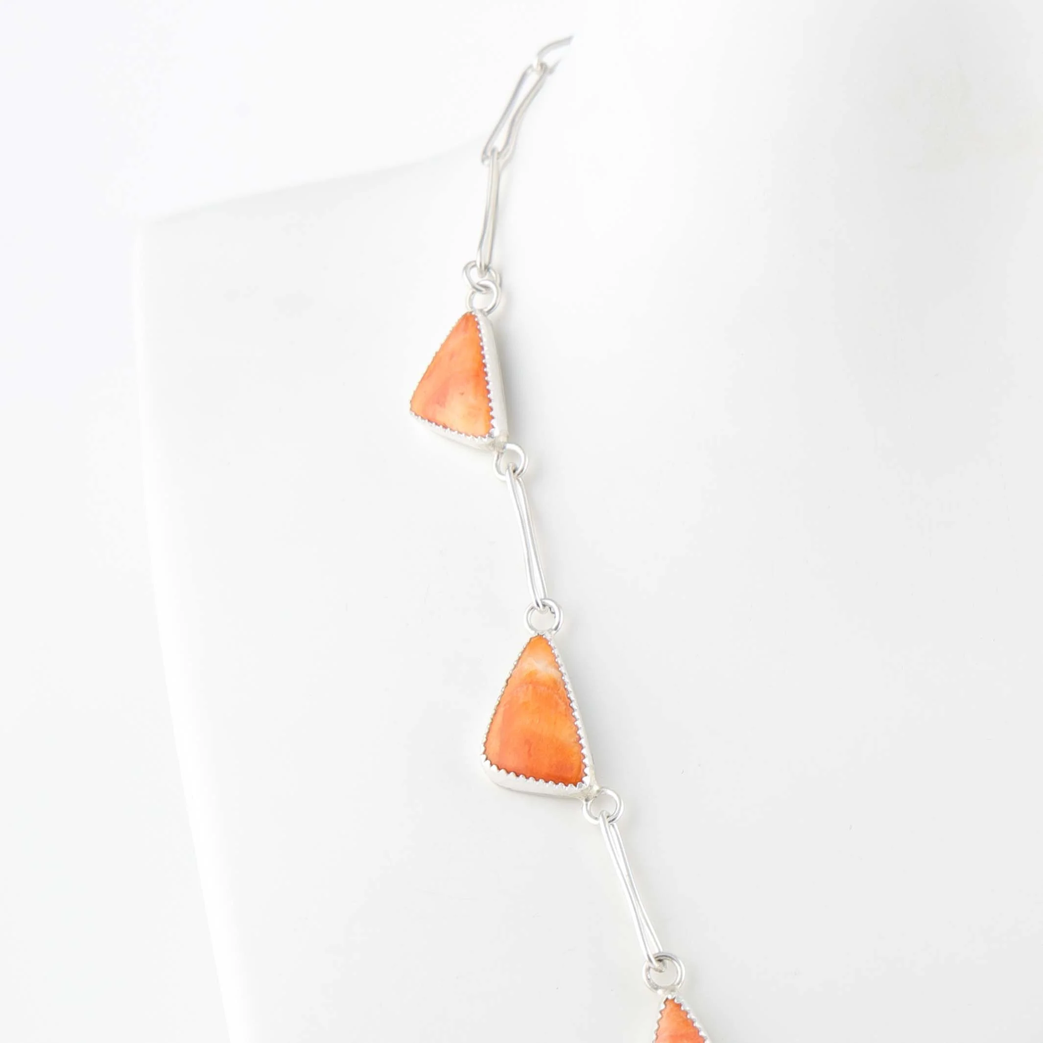 Spiny Oyster Shell Necklace - Image 3